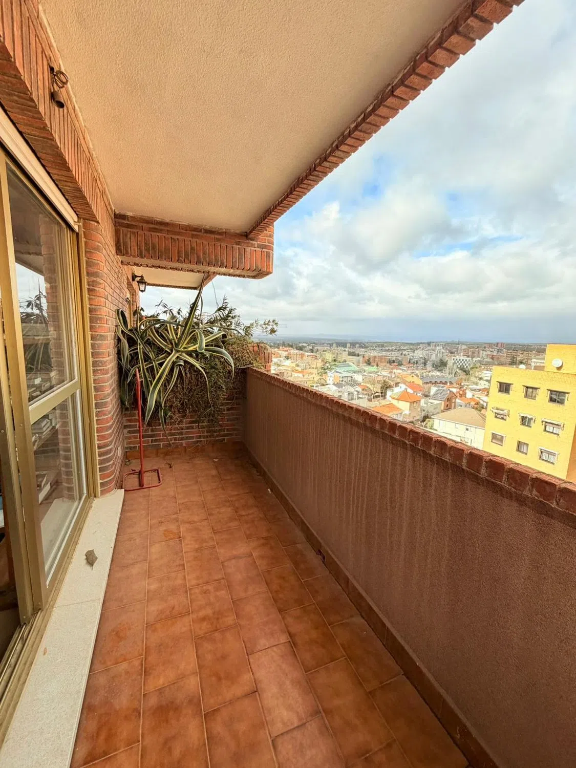 Piso en calle Federico Carlos Sainz de Robles - Photo 2