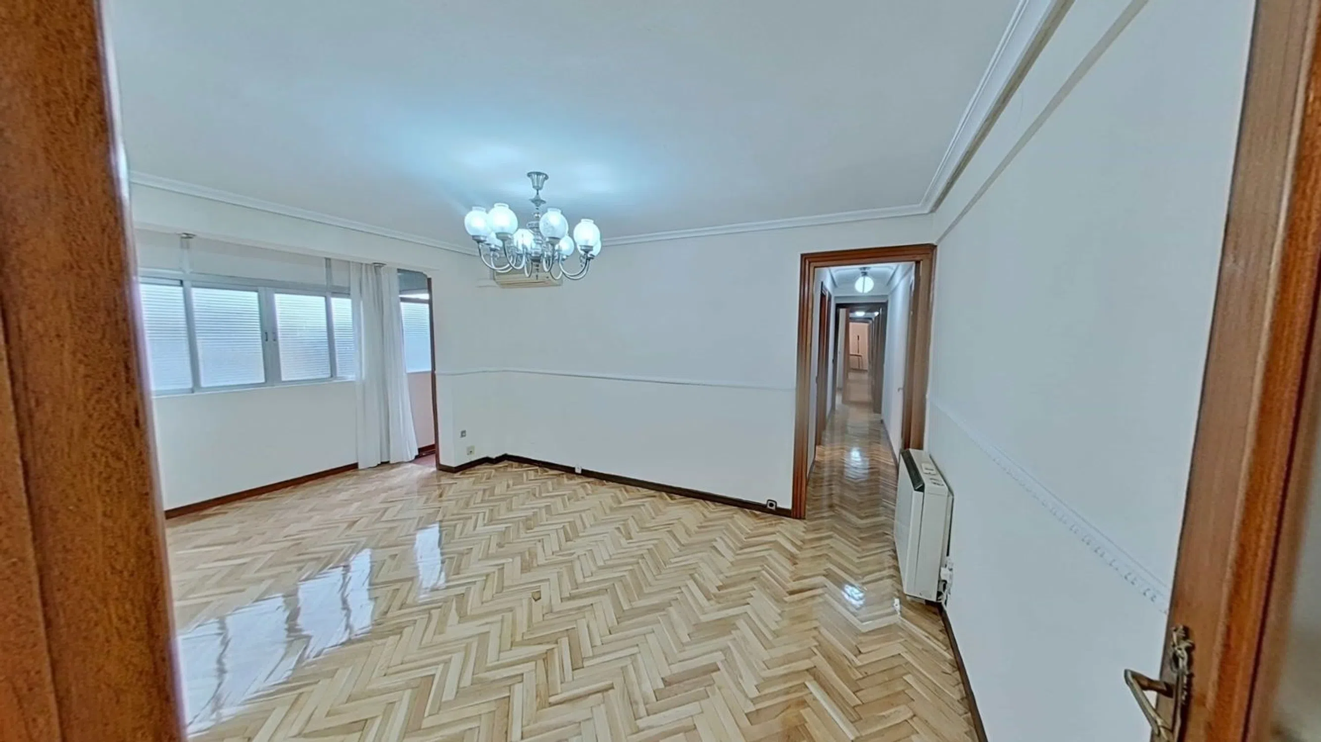 Piso en calle González Arias - Photo 2