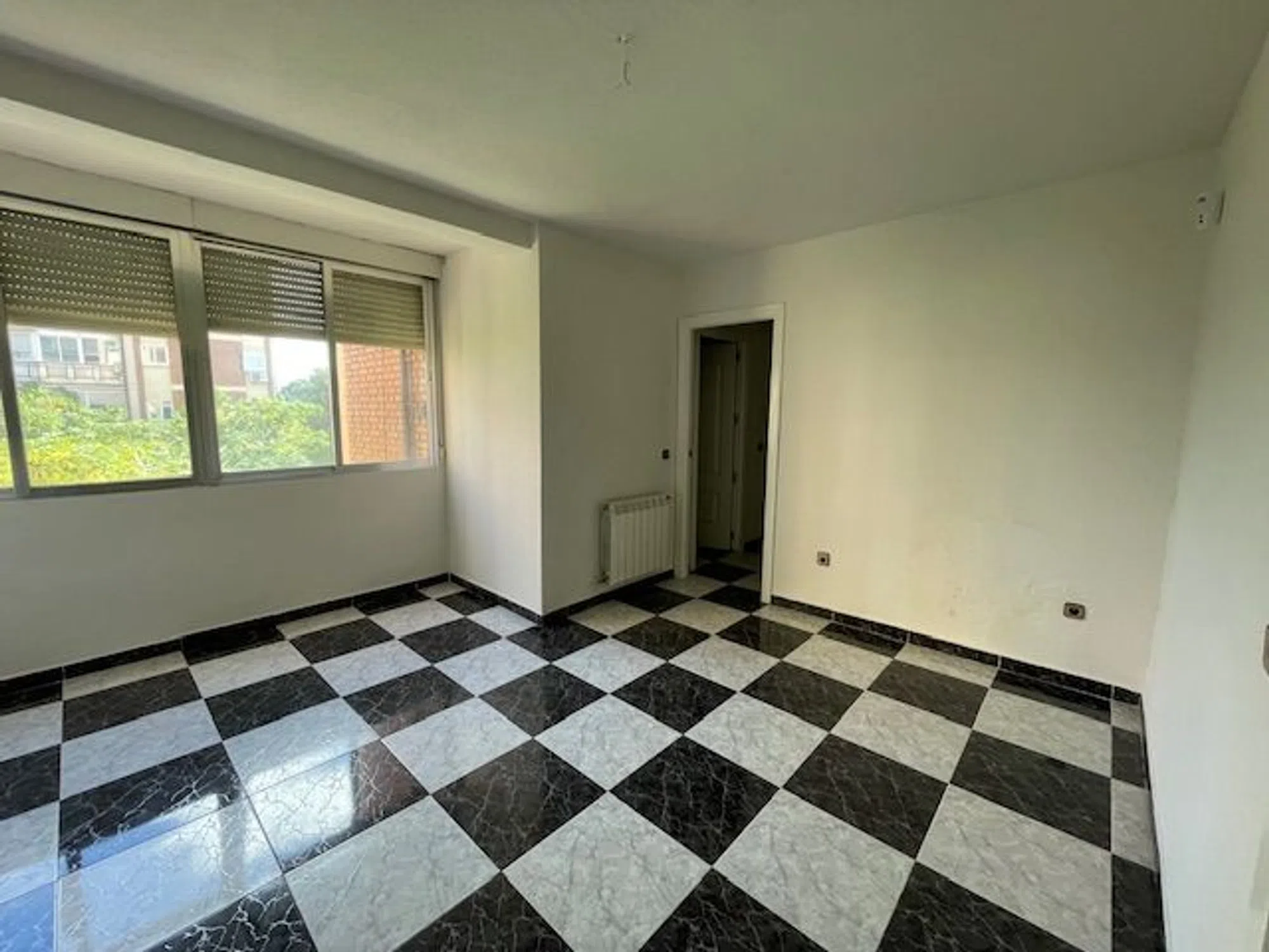 Piso en calle Moncada - Photo 3