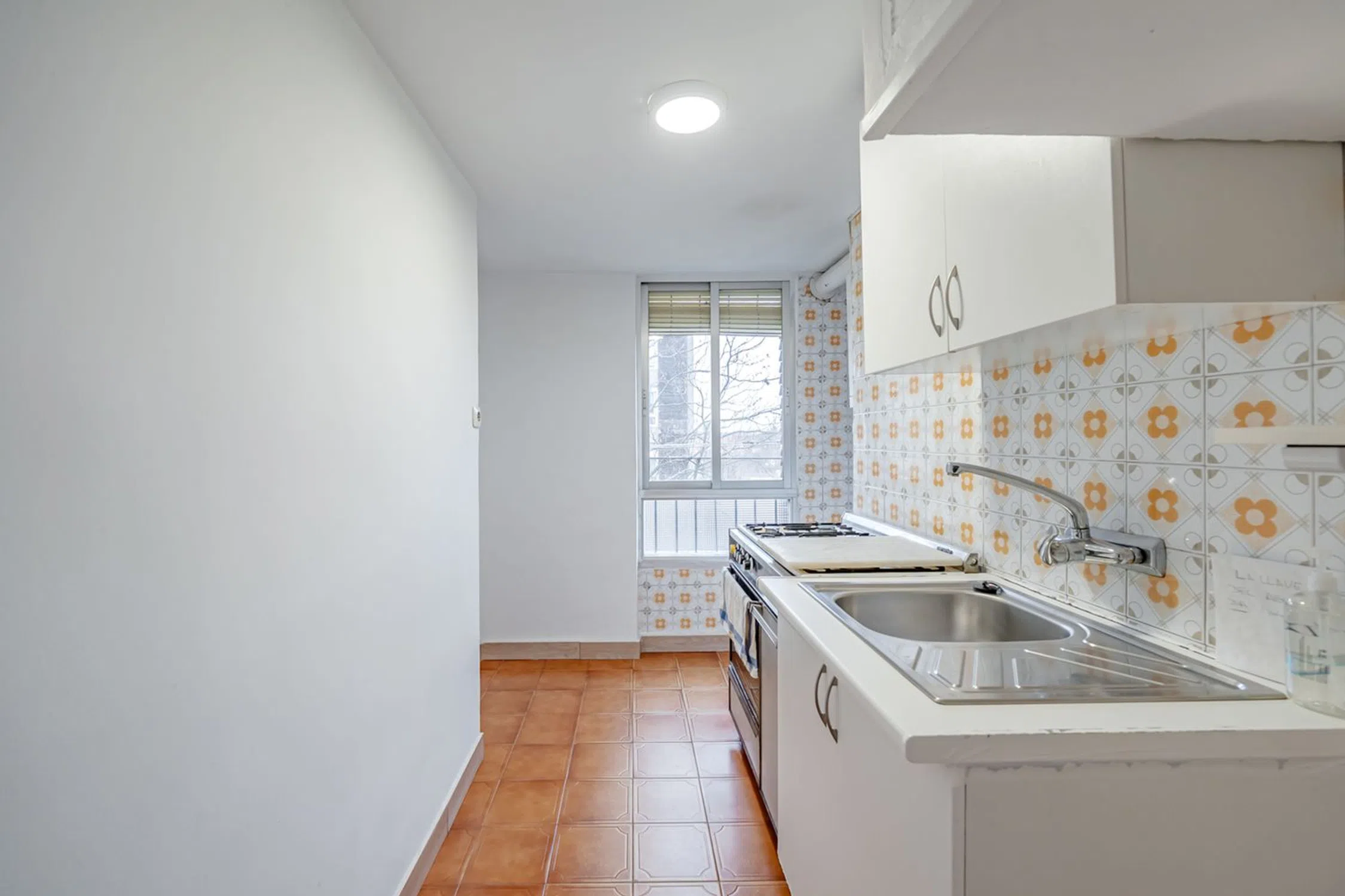 Piso en calle Encajeras s/n - Photo 8
