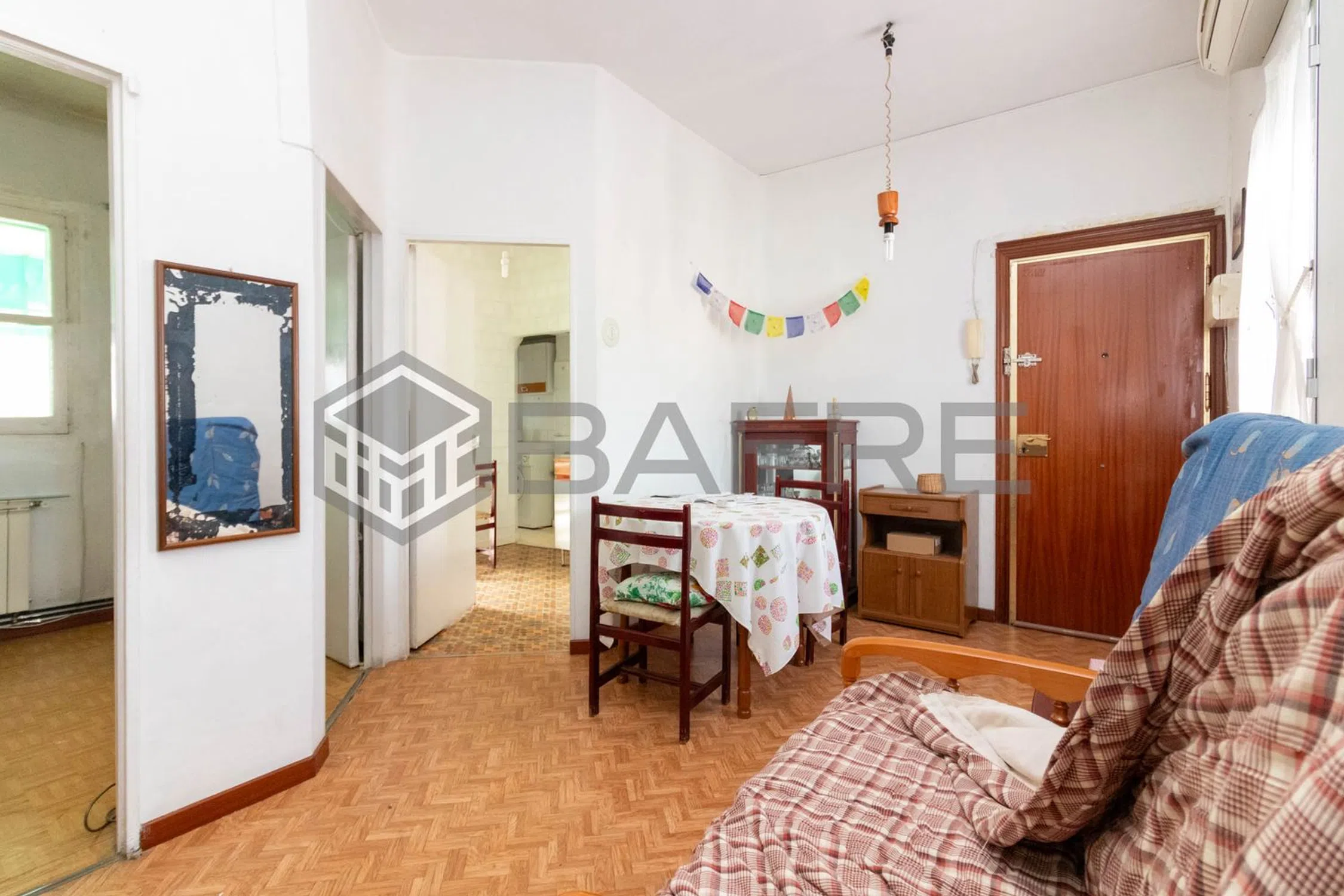 Piso en plaza del Pintor Lucas