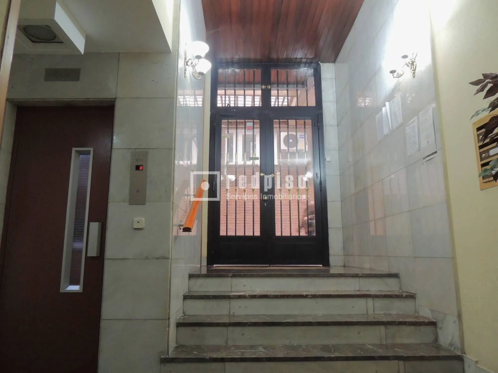 Piso en calle de Bravo Murillo - Photo 2