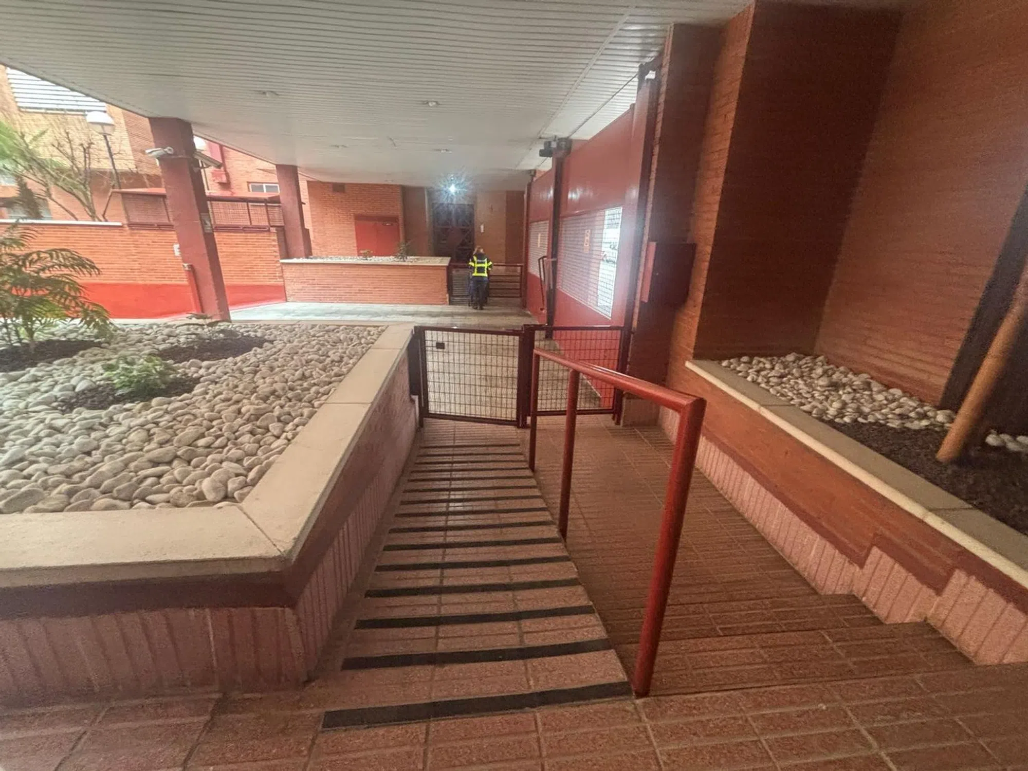 Piso en CL Cesar Pastor Llopis