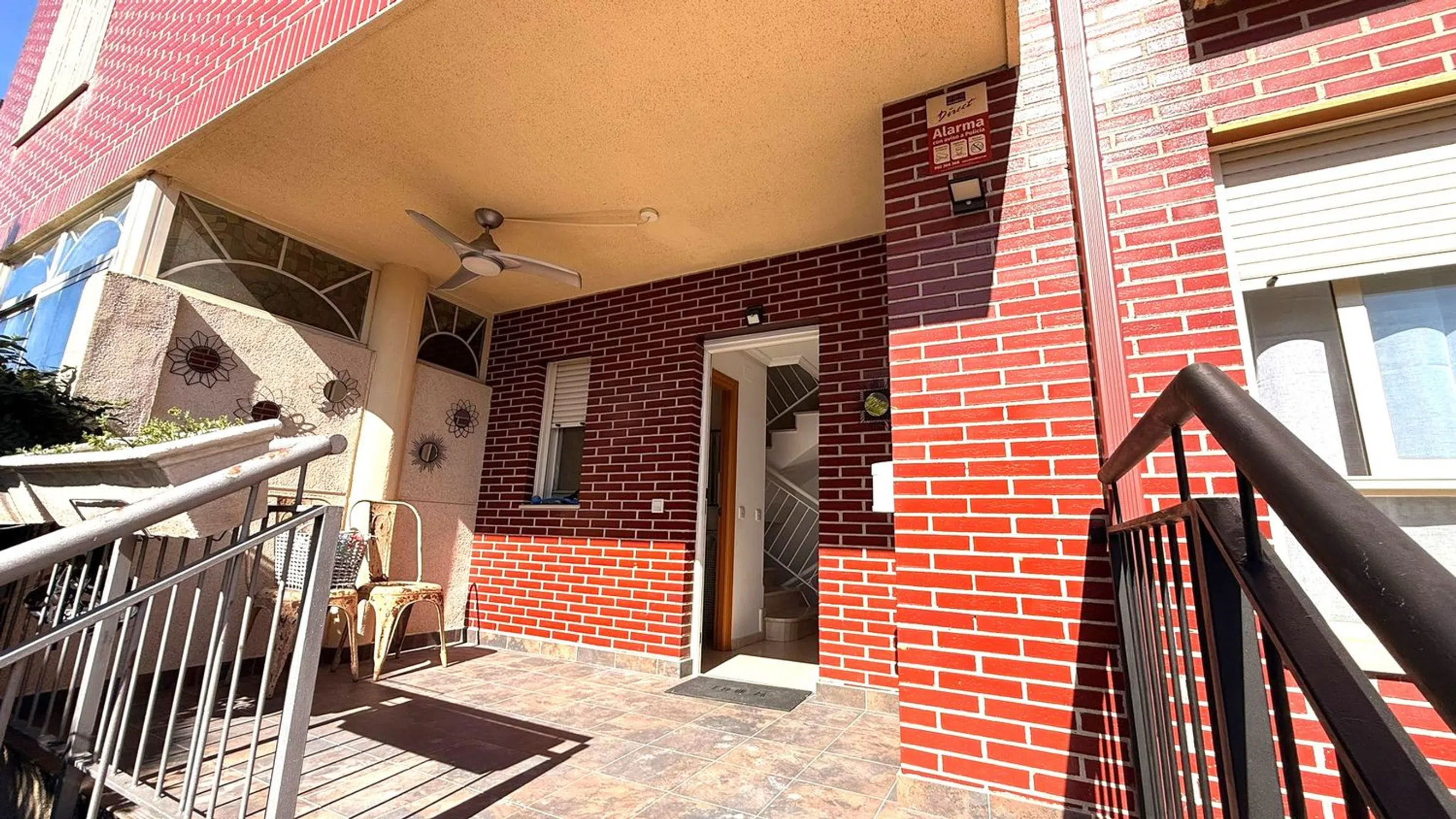 Chalet adosado en calle de Julio - Photo 2