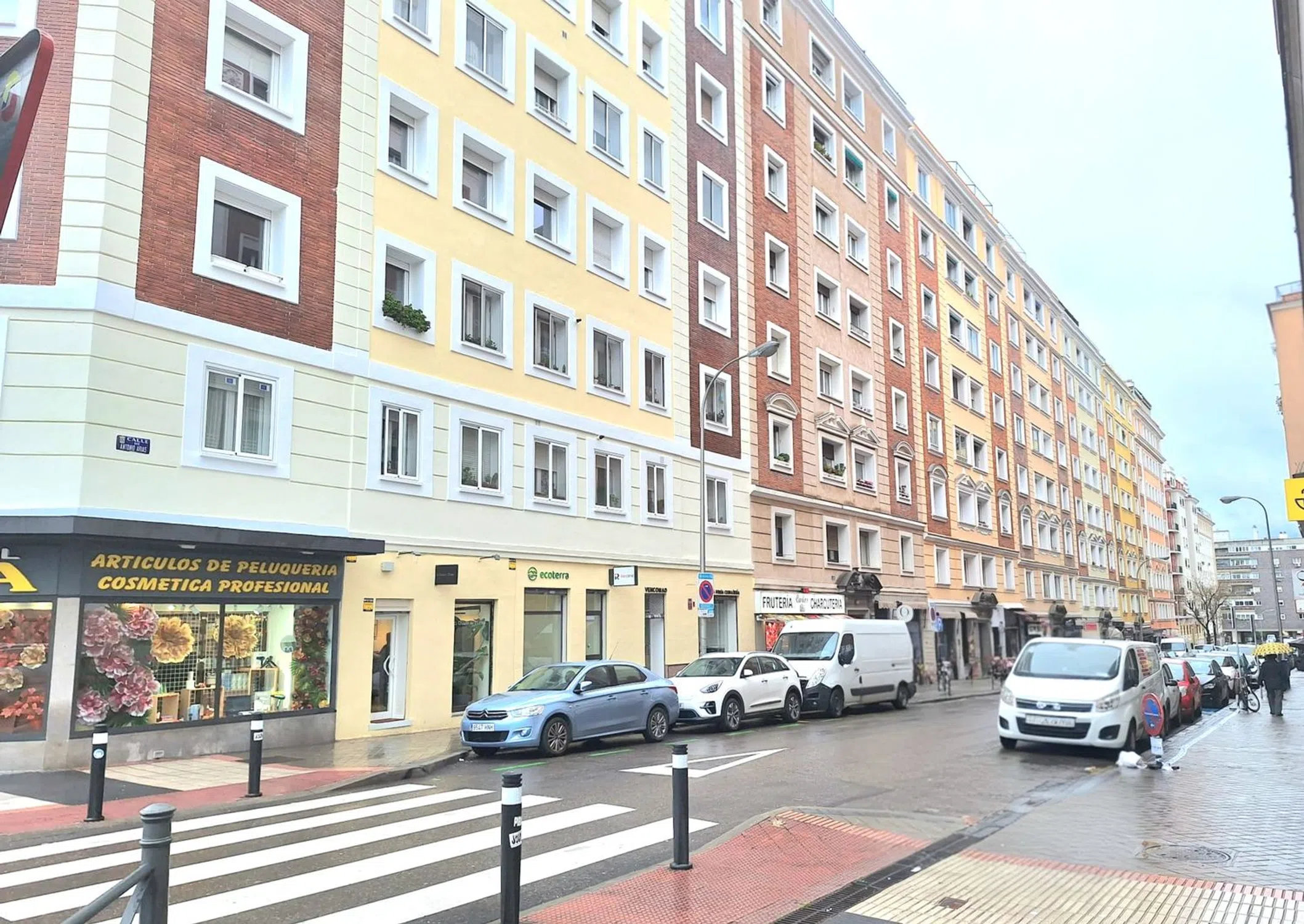 Piso en calle de Antonio Arias - Photo 2