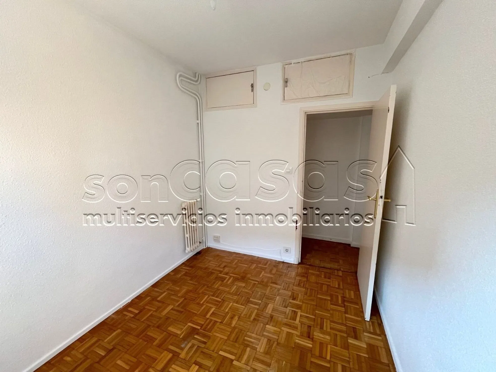 Piso en calle Alegría de Oria - Photo 5
