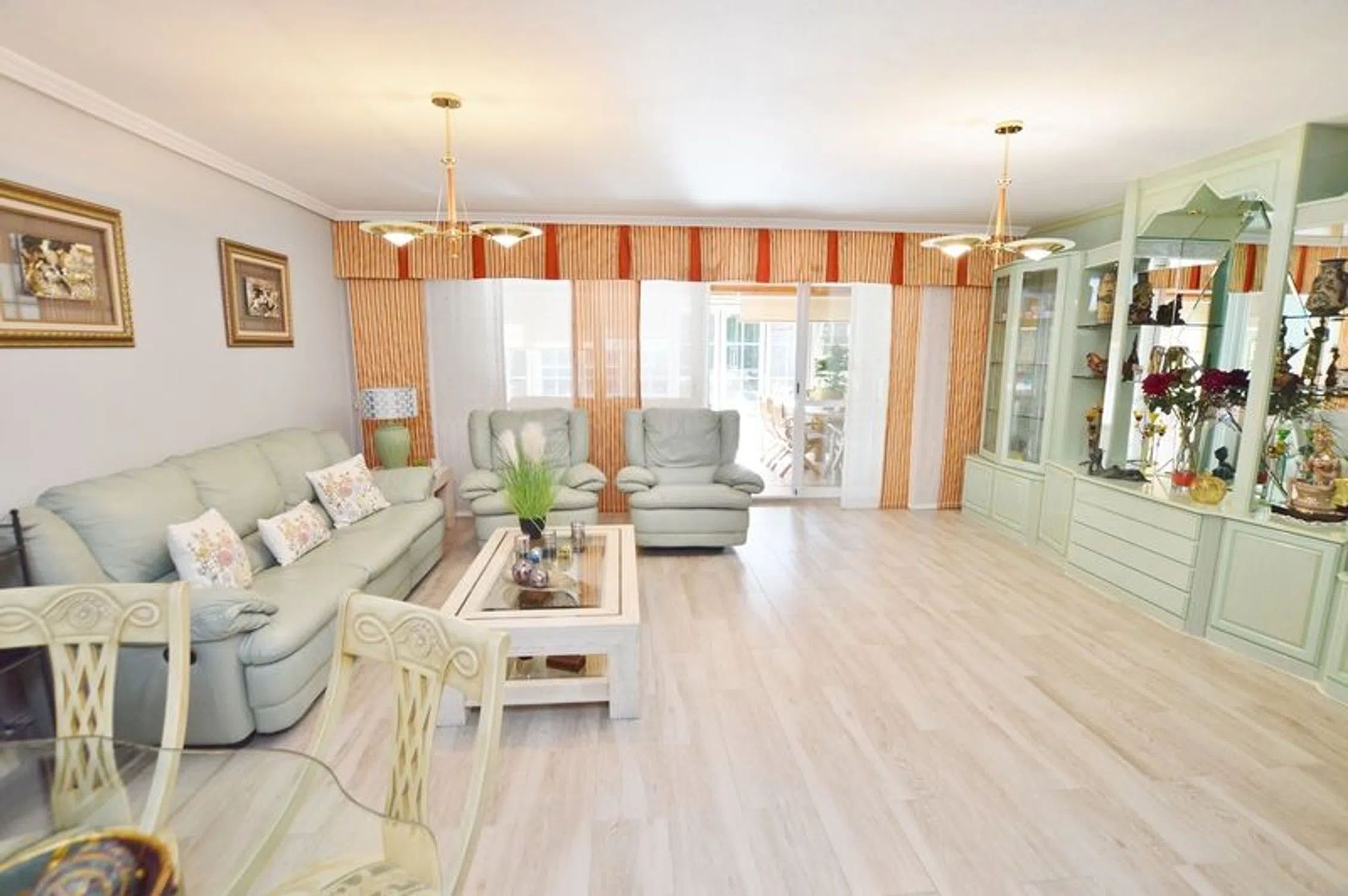 Chalet adosado en calle de Suiza - Photo 8