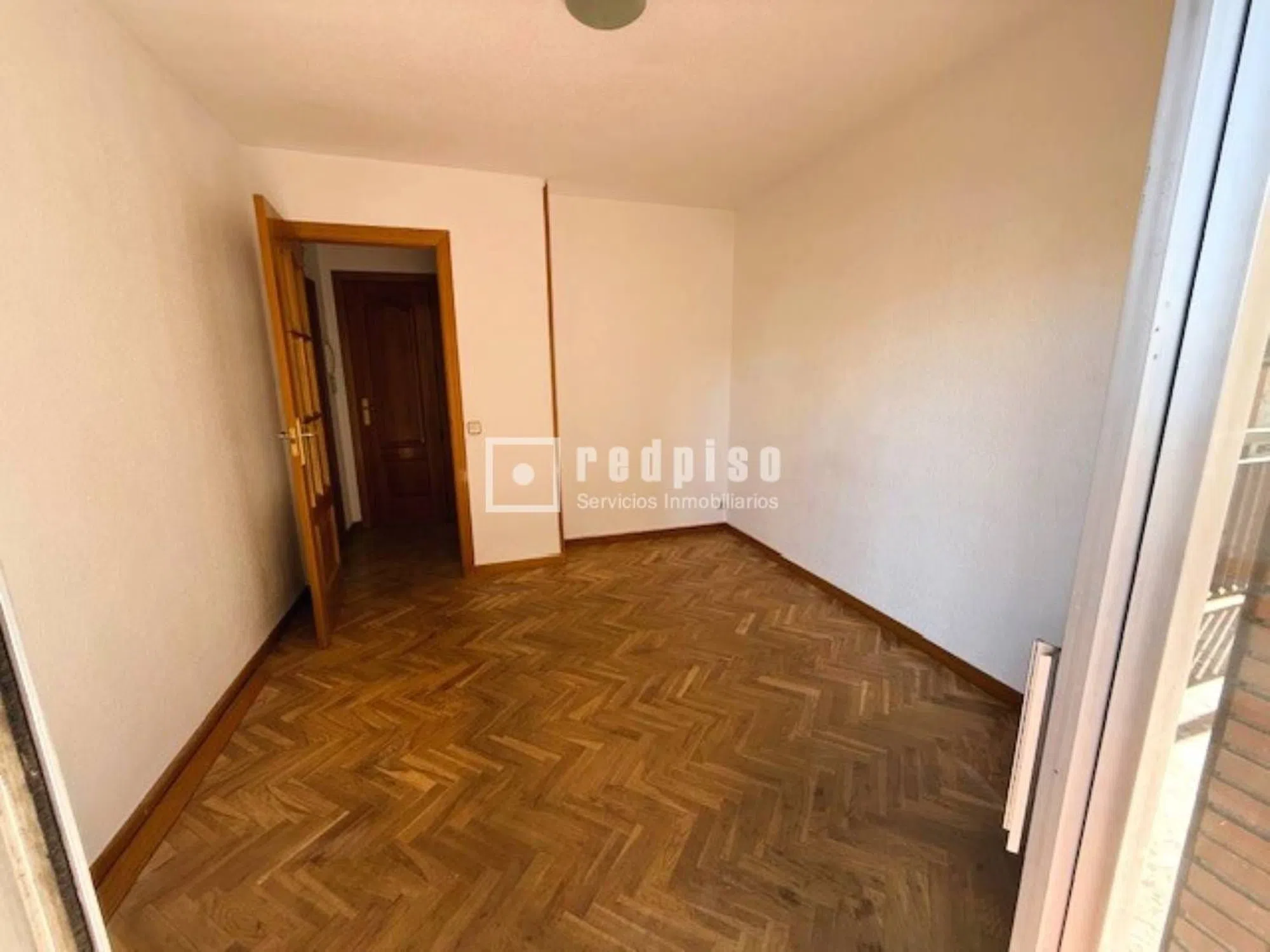 Piso en calle de Villaamil - Photo 5