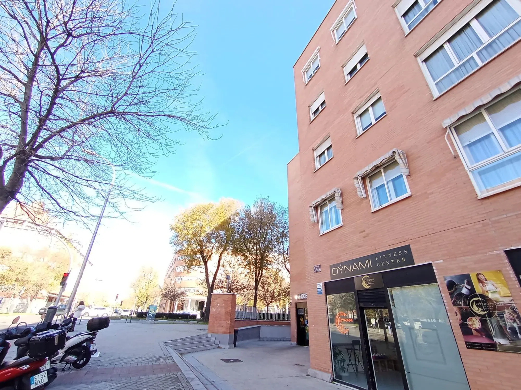 Piso en calle de Laponia - Photo 2
