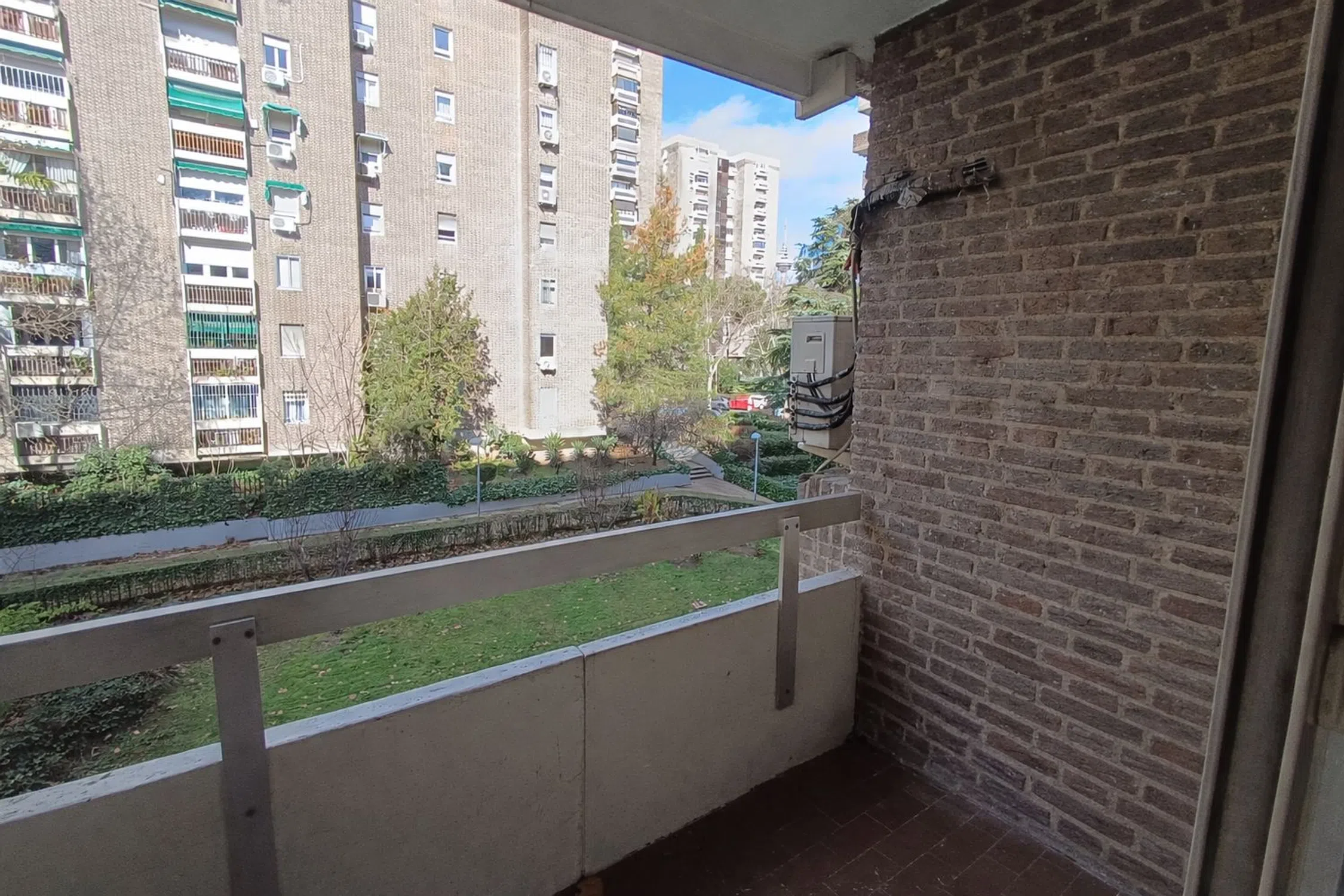 Piso en calle de Sirio, 54