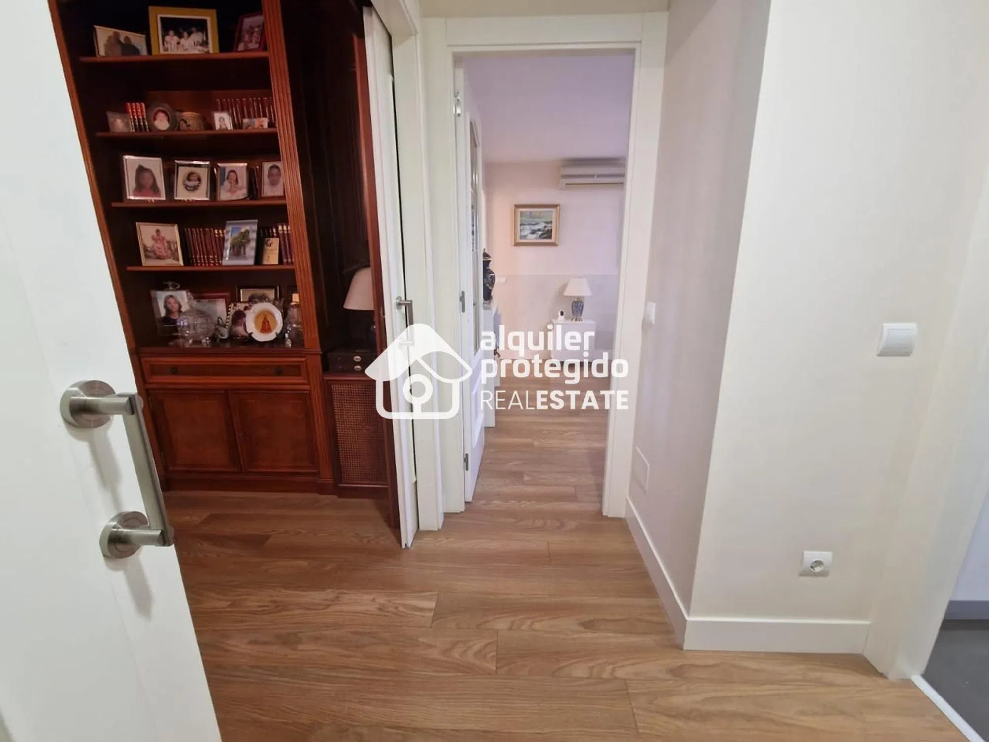 Piso en calle de José Bergamín - Photo 7