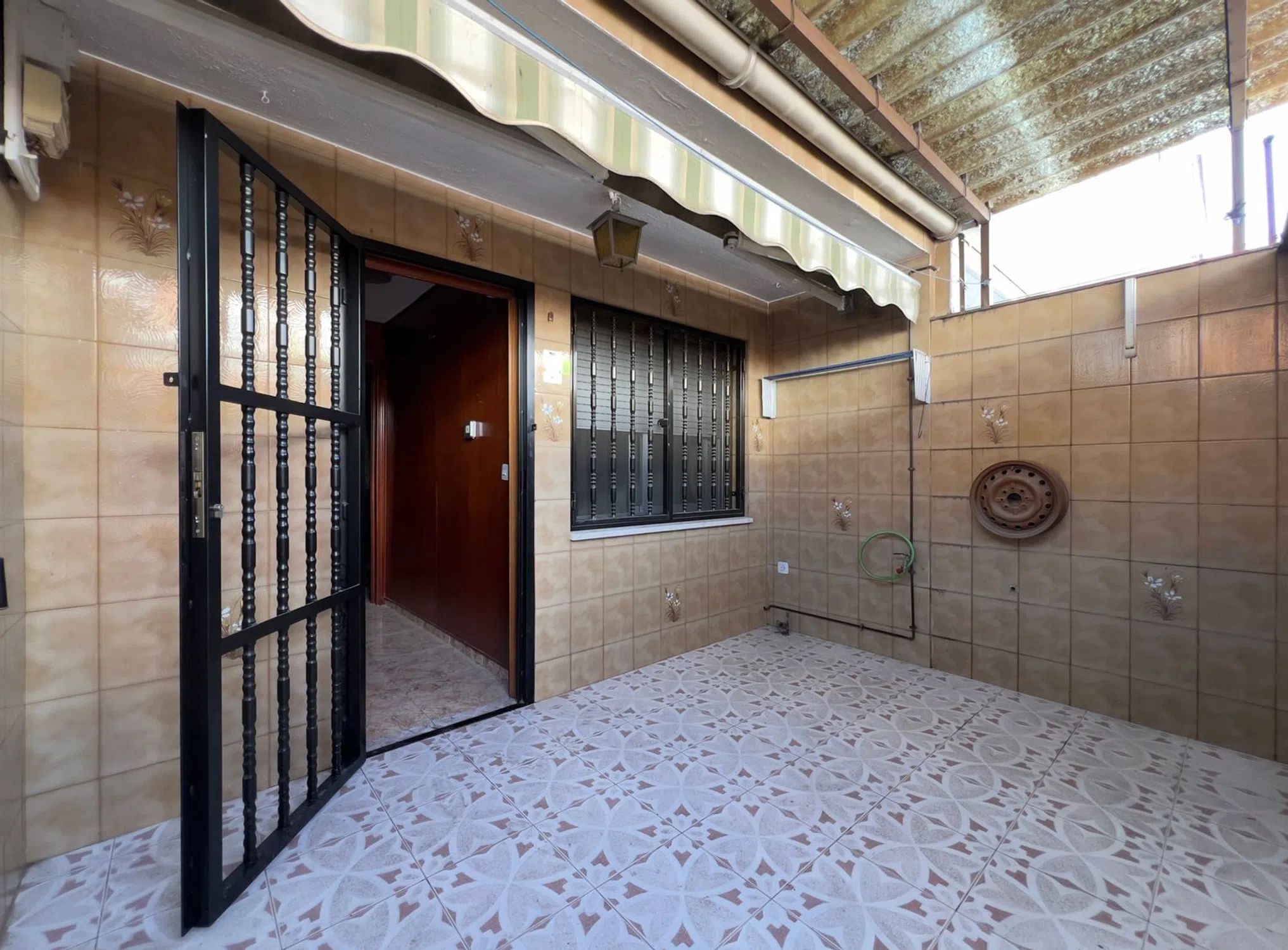 Chalet adosado en calle de Peñarroya