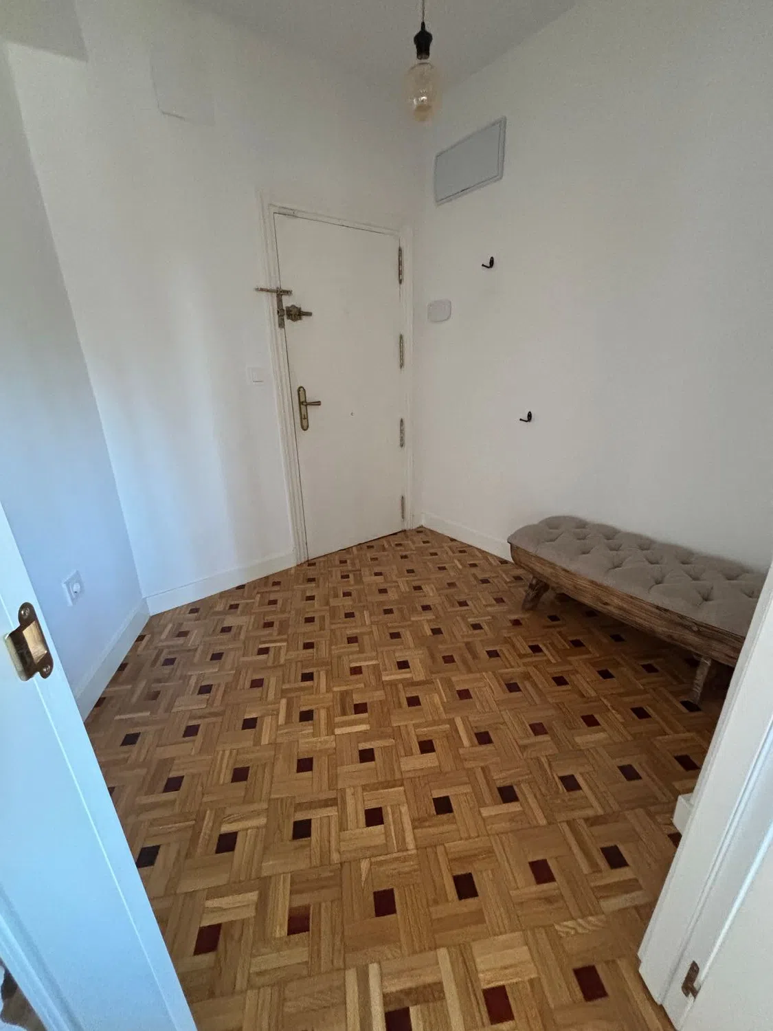 Piso en plaza Virgen del Trabajo, 3 Piso - Photo 3