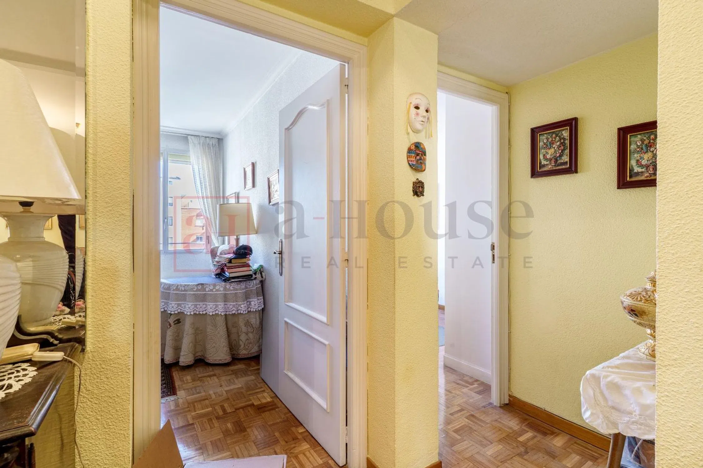Piso en calle de Fernán González - Photo 5