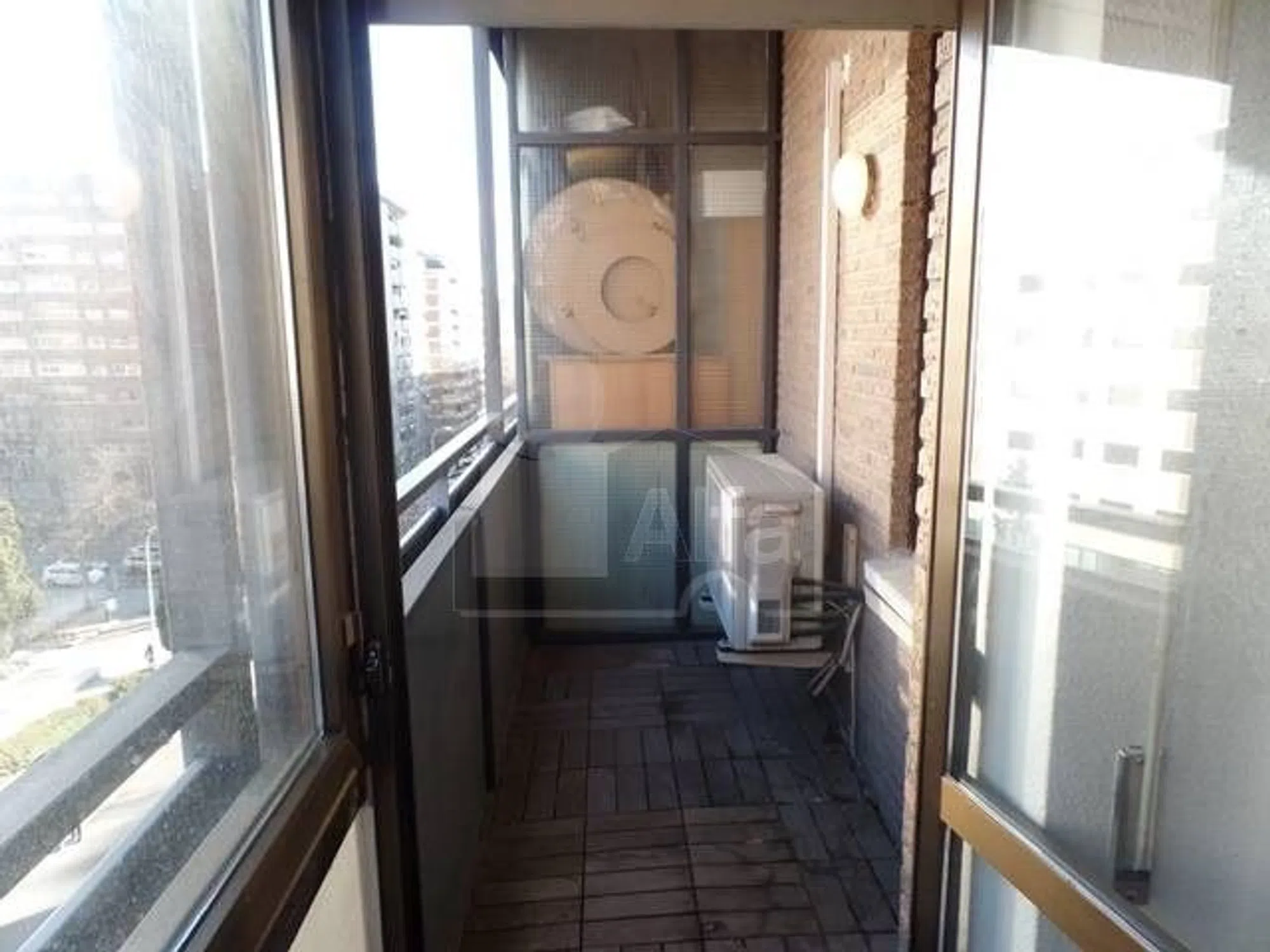 Piso en calle de Orense - Photo 2