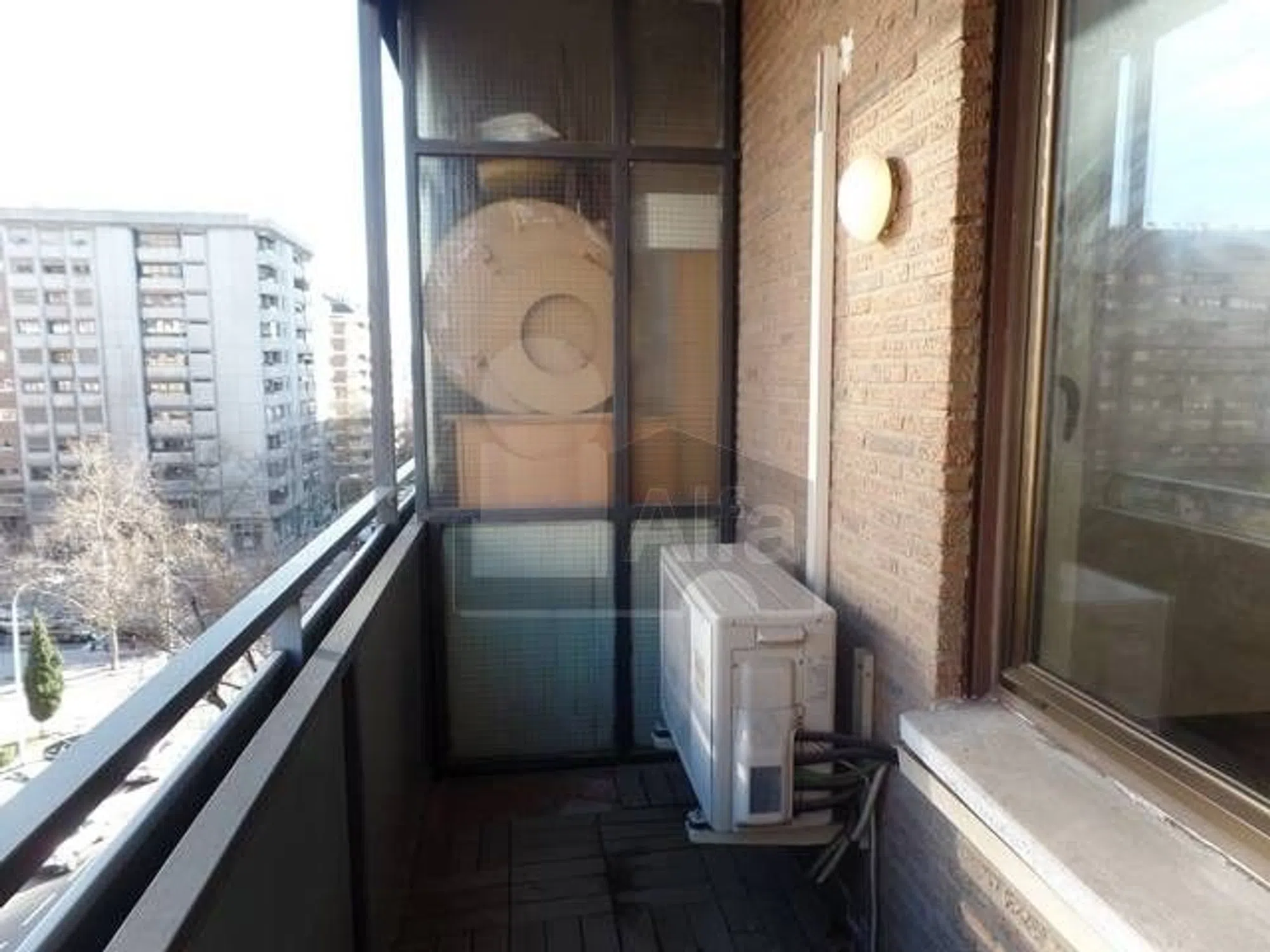 Piso en calle de Orense - Photo 6