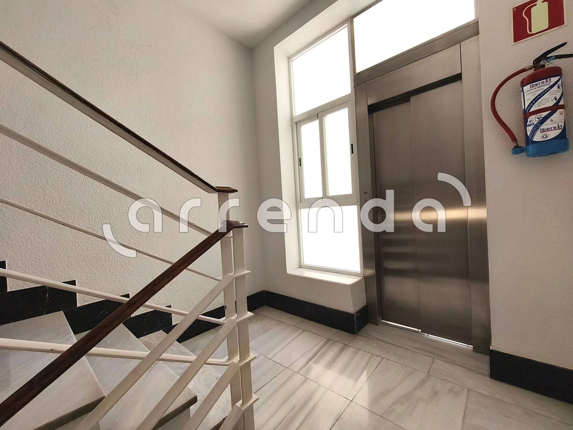 Piso en calle San Raimundo - Photo 6