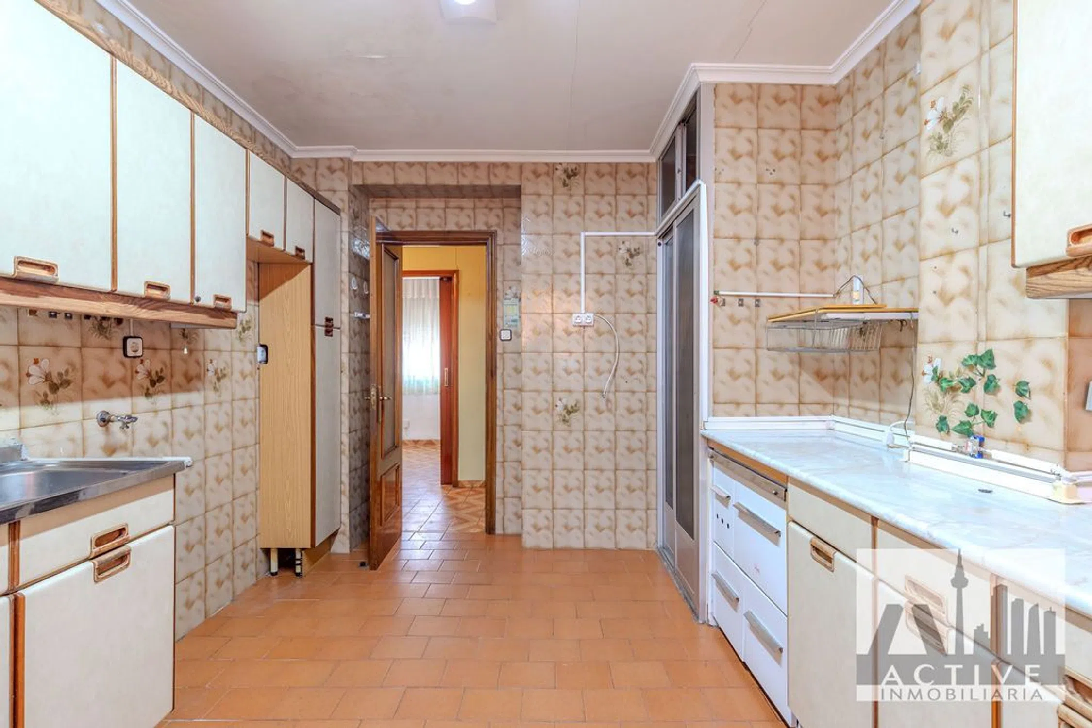 Piso en CL Valdecanillas - Photo 7