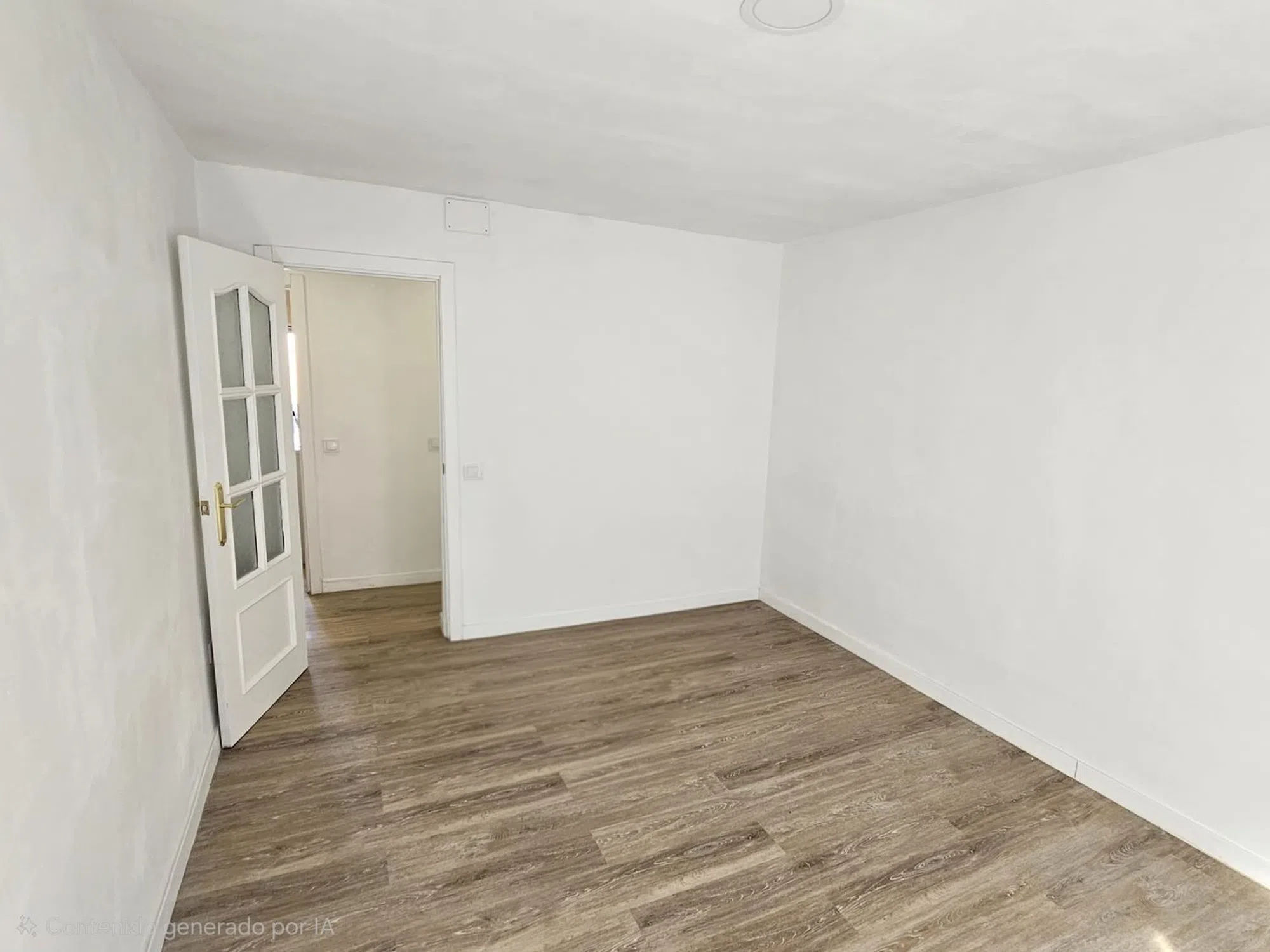 Piso en calle de San Leopoldo - Photo 4