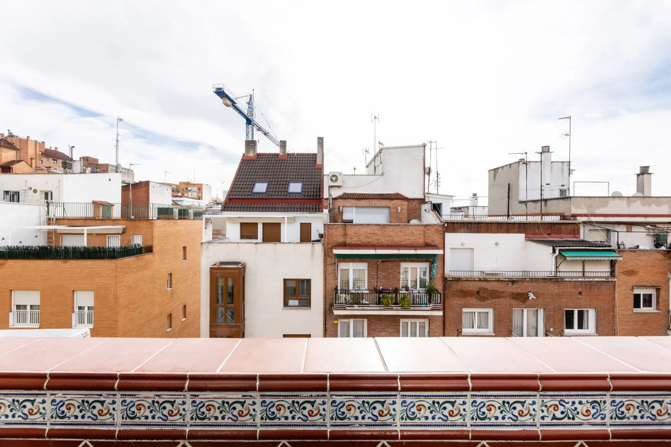 Ático en calle de Jerónima Llorente - Photo 2