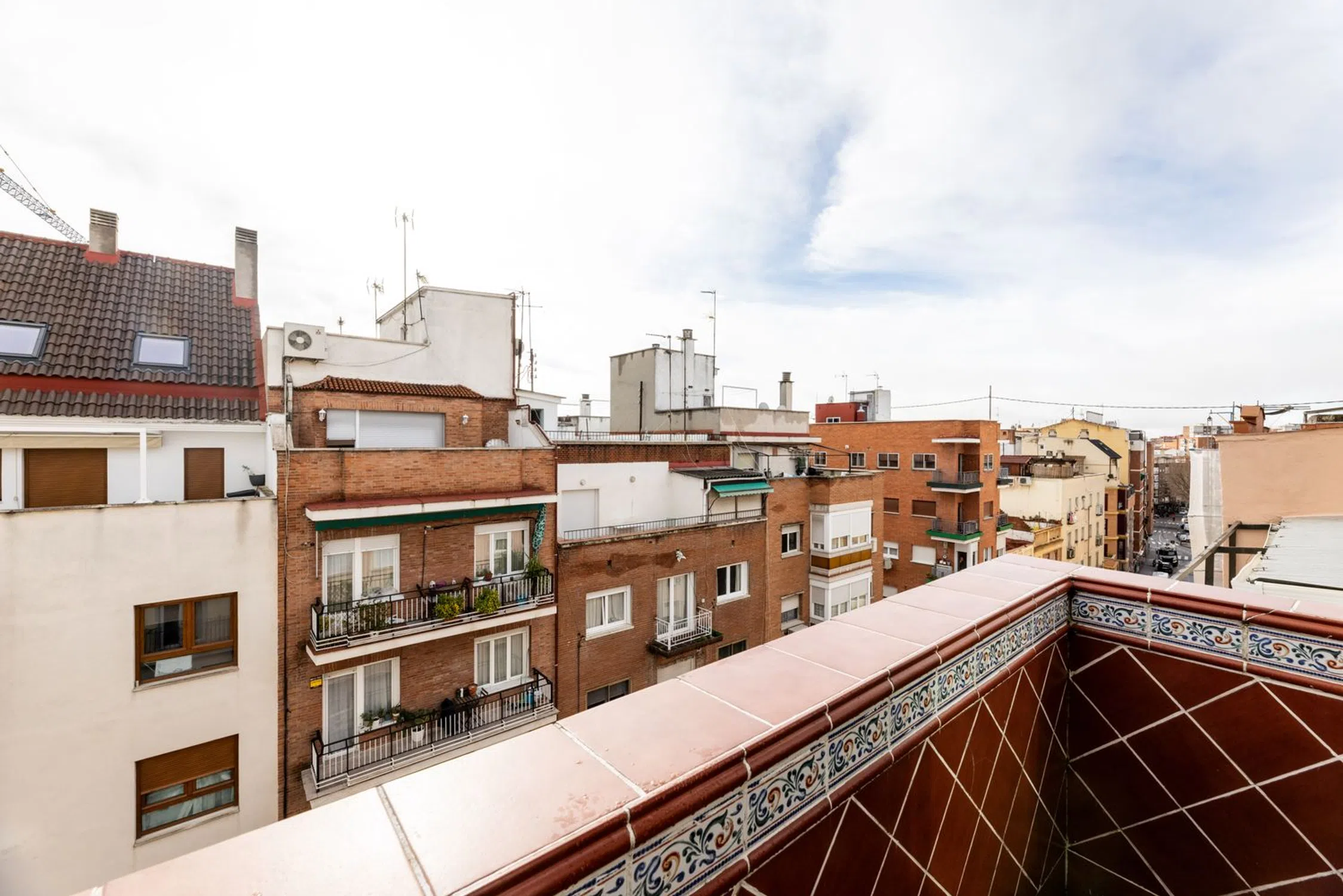 Ático en calle de Jerónima Llorente - Photo 3