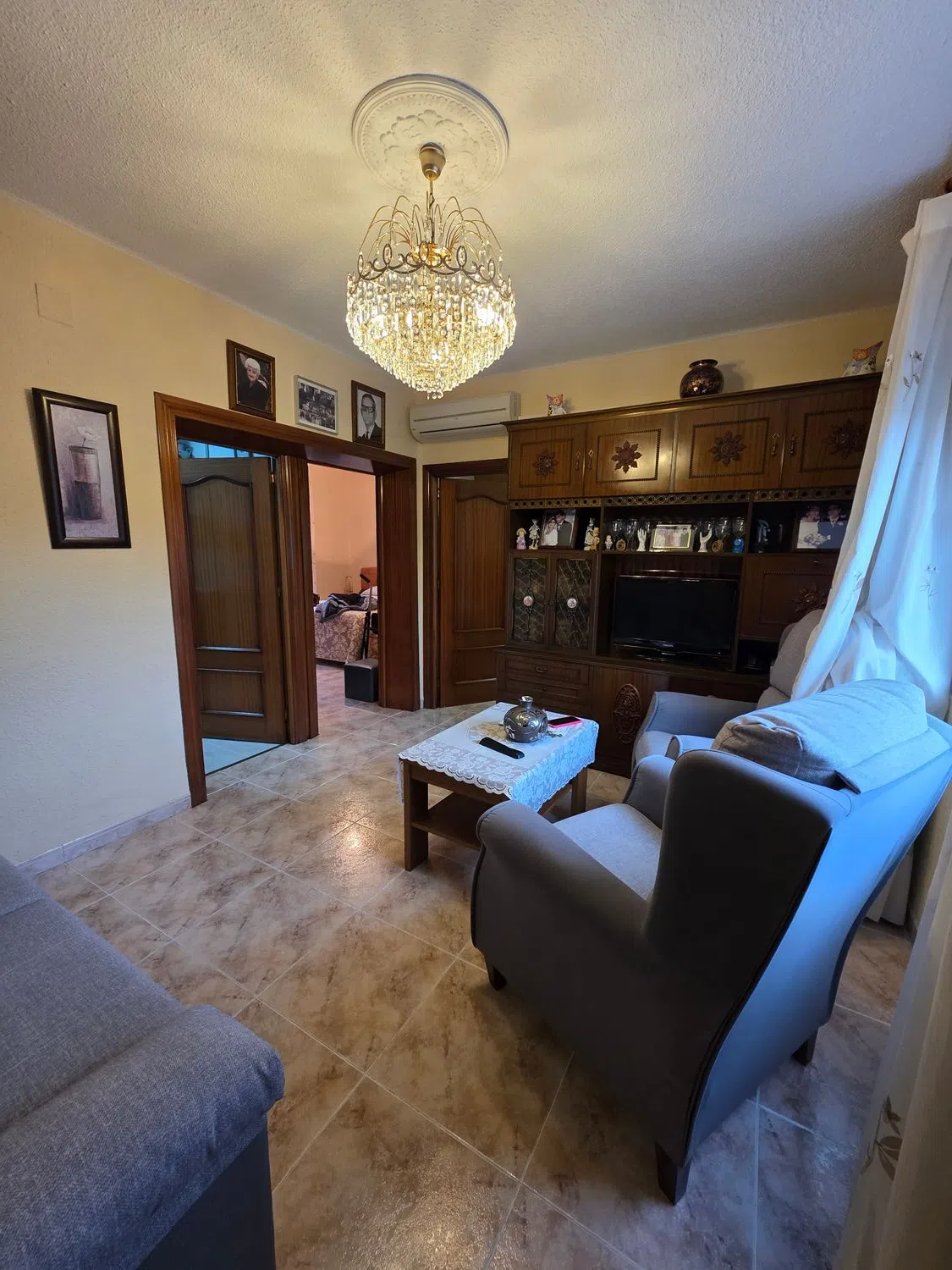 Piso en calle Ontaneda - Photo 2