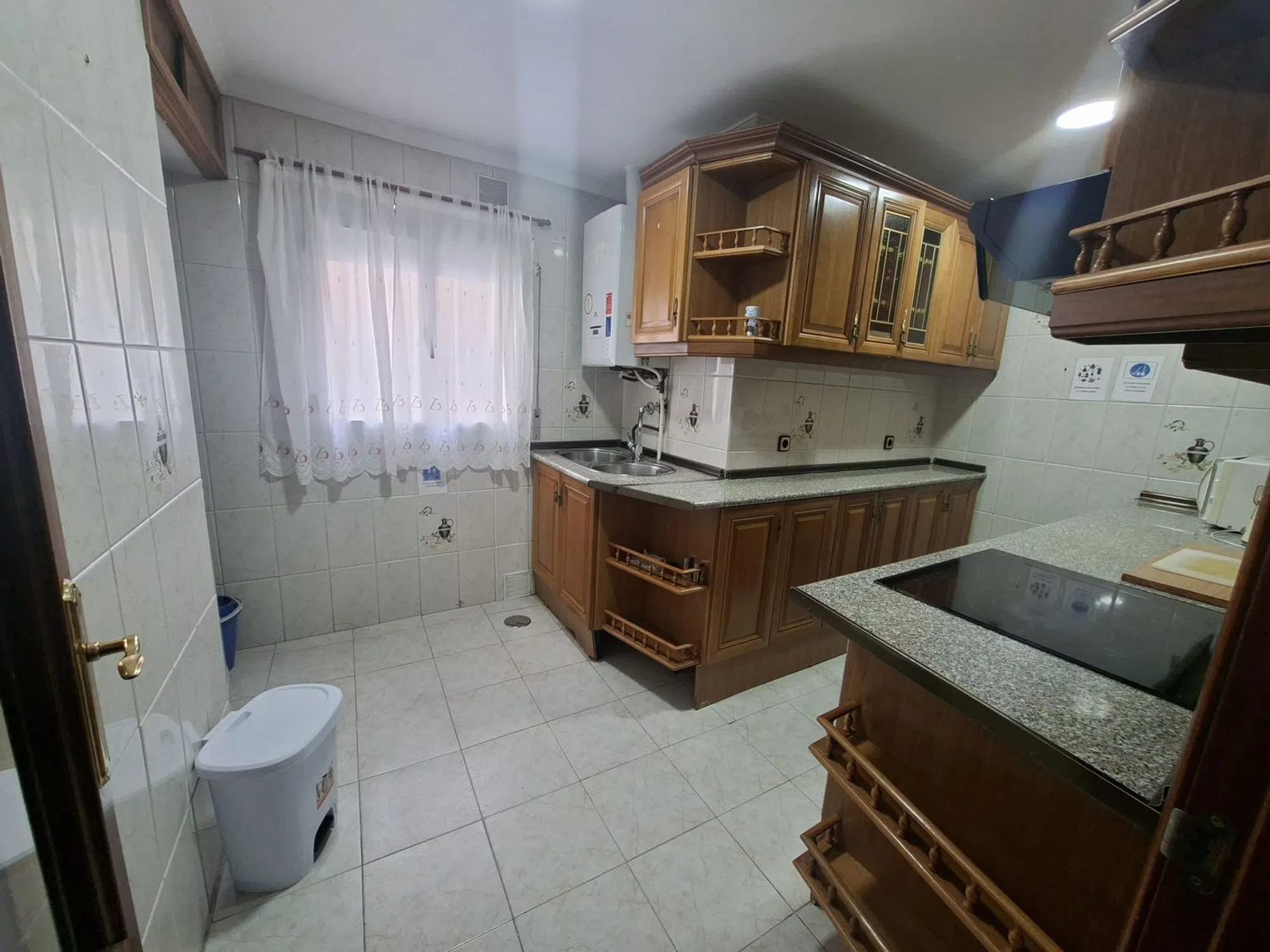 Chalet adosado en calle Río San Pedro - Photo 2