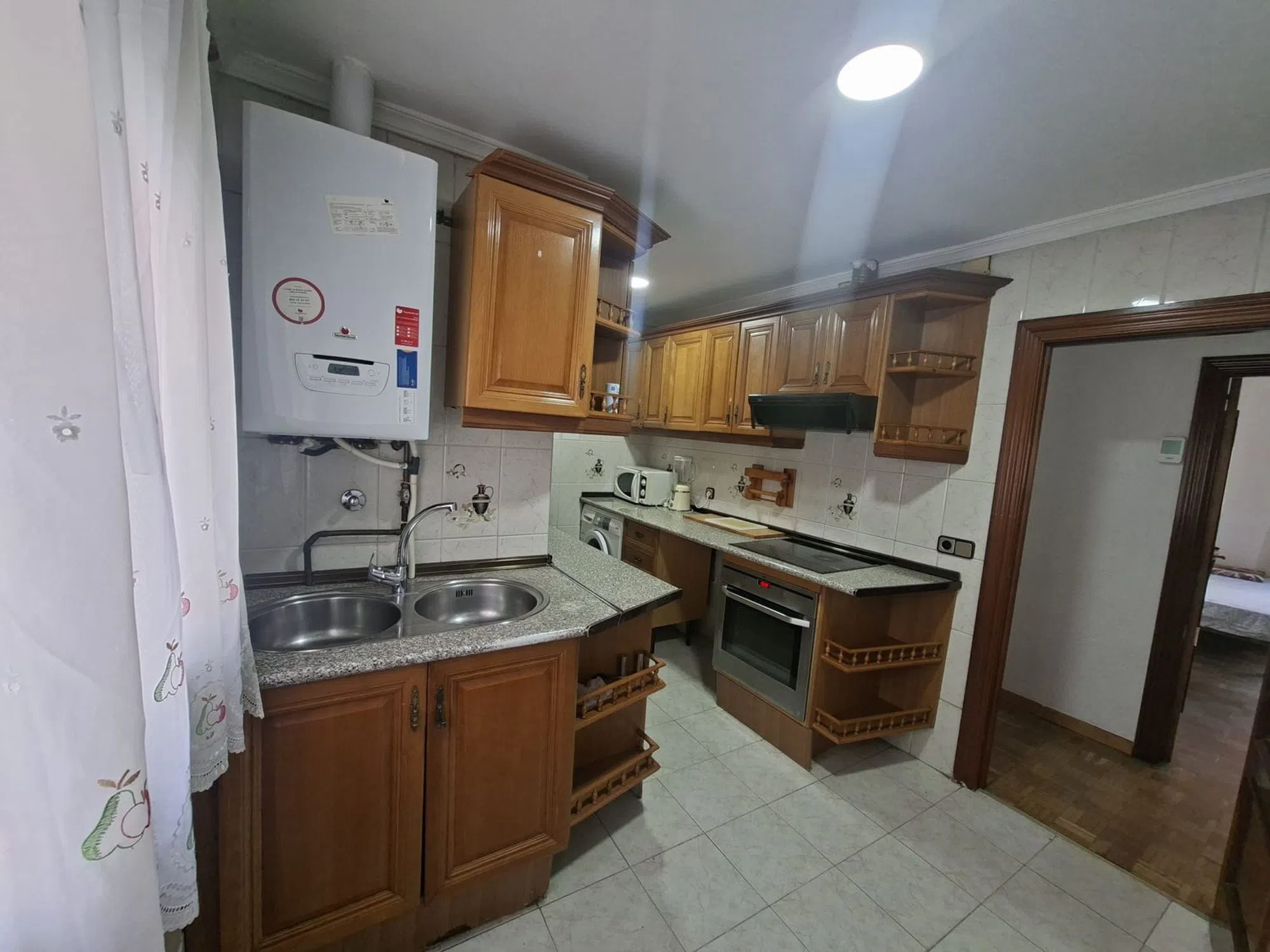 Chalet adosado en calle Río San Pedro - Photo 3