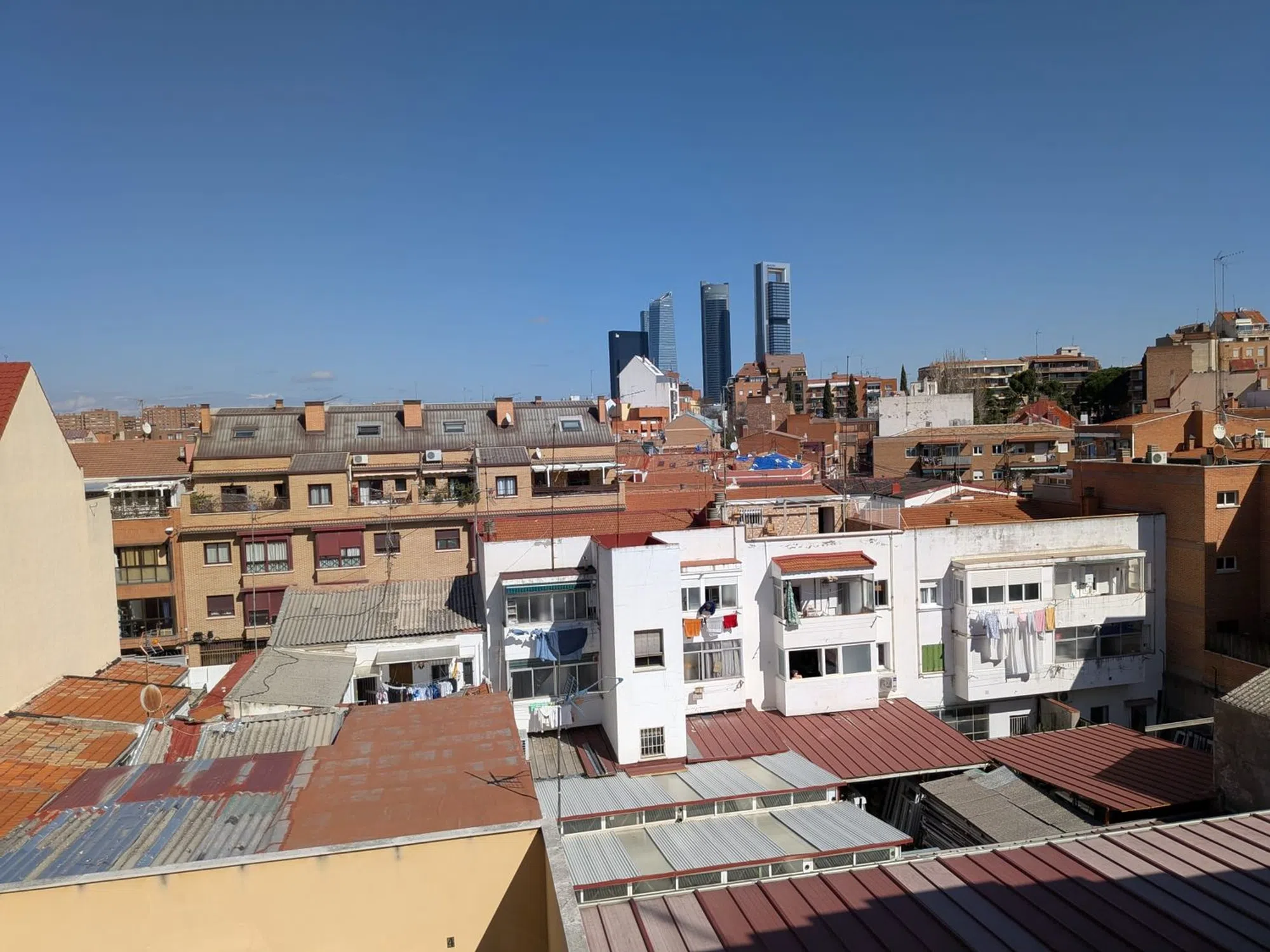 Piso en CL Guindos - Photo 2