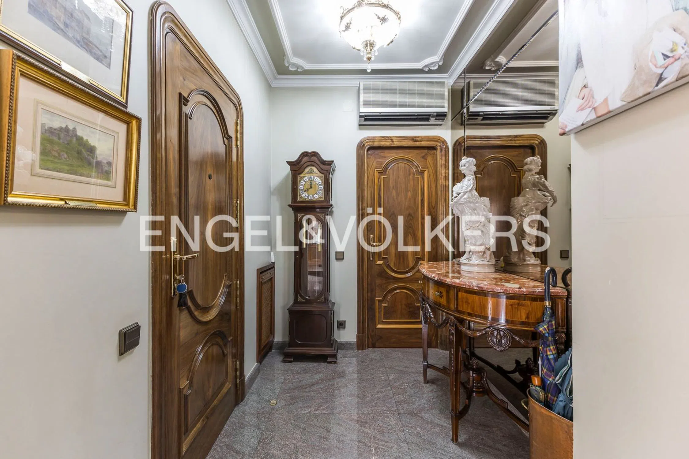 Piso en calle del Aviador Zorita - Photo 6