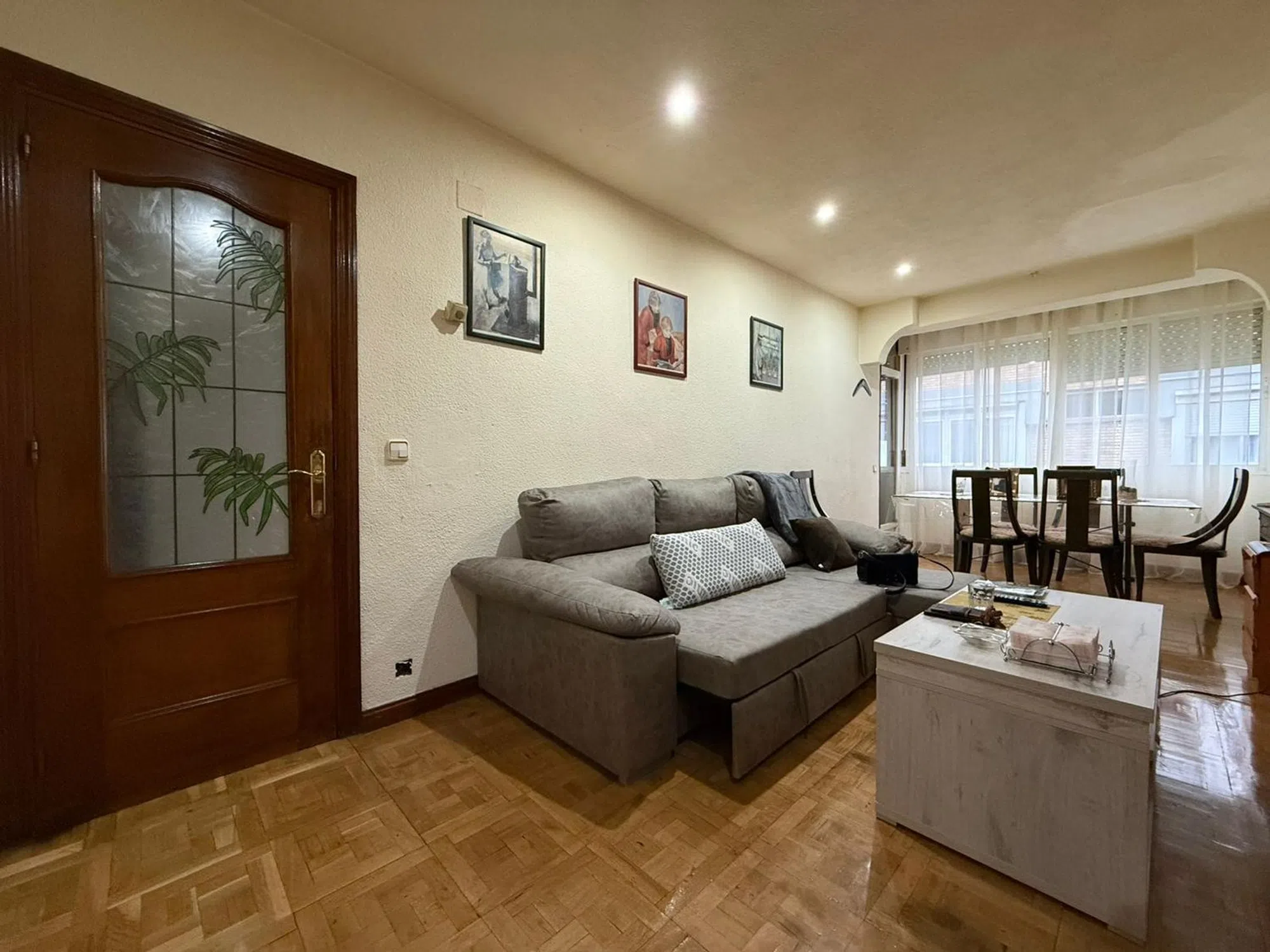 Piso en calle Alcalá - Photo 3
