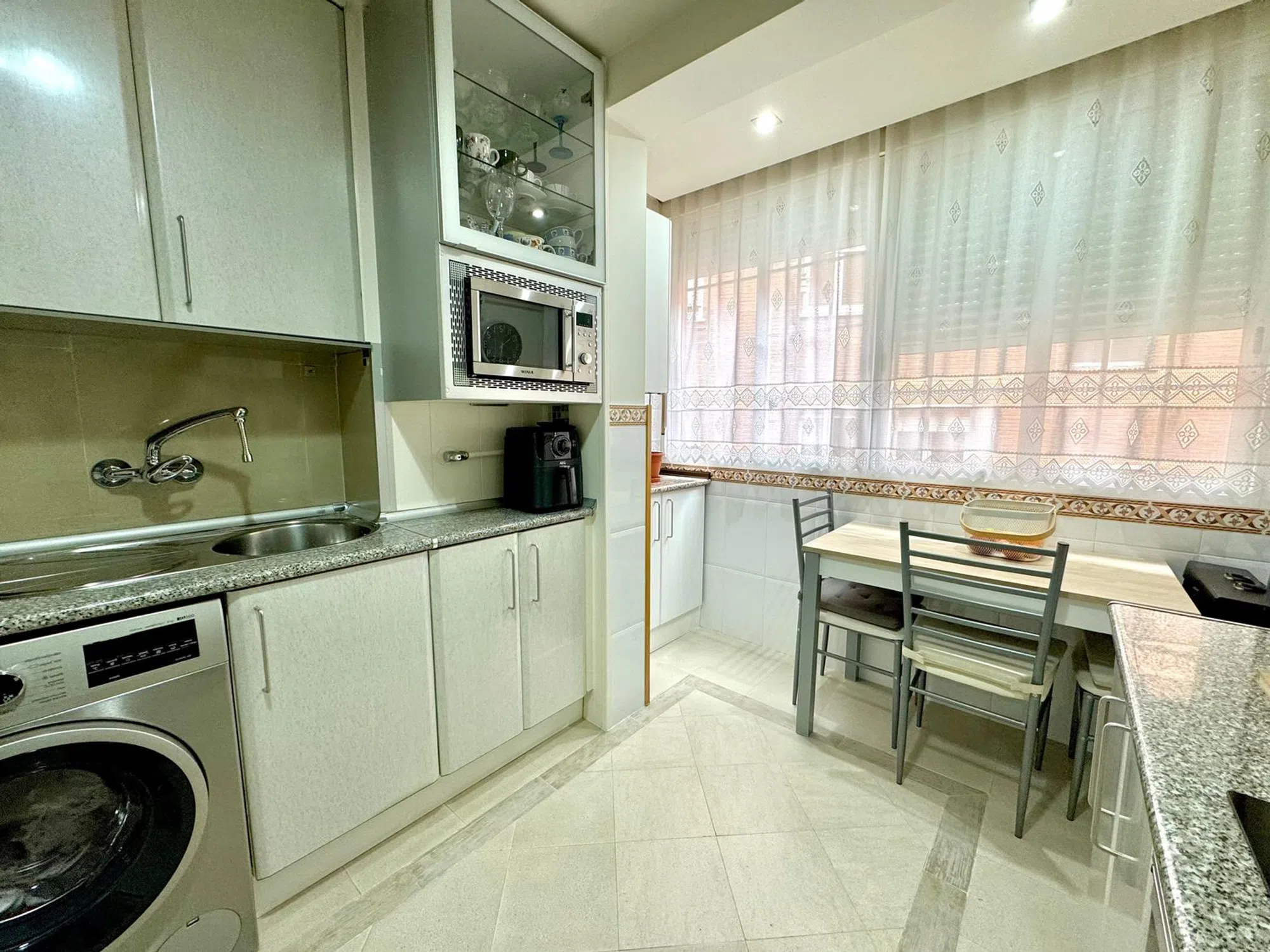 Piso en calle de Juan Pradillo - Photo 4