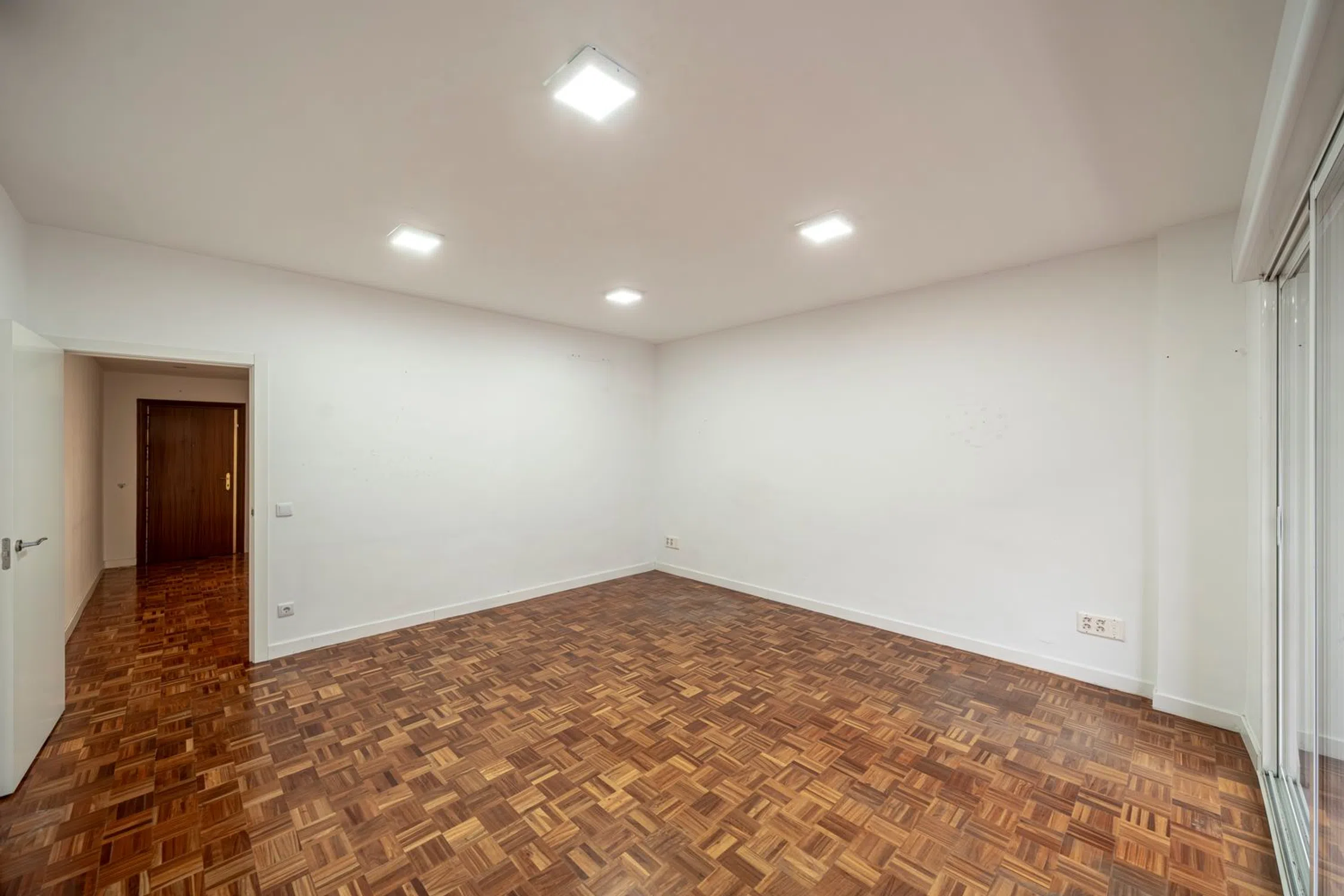 Piso en calle de Estébanez Calderón - Photo 6