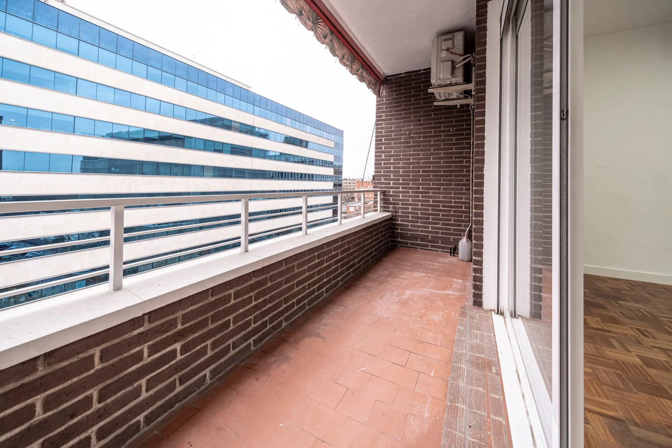 Piso en calle de Estébanez Calderón - Photo 8