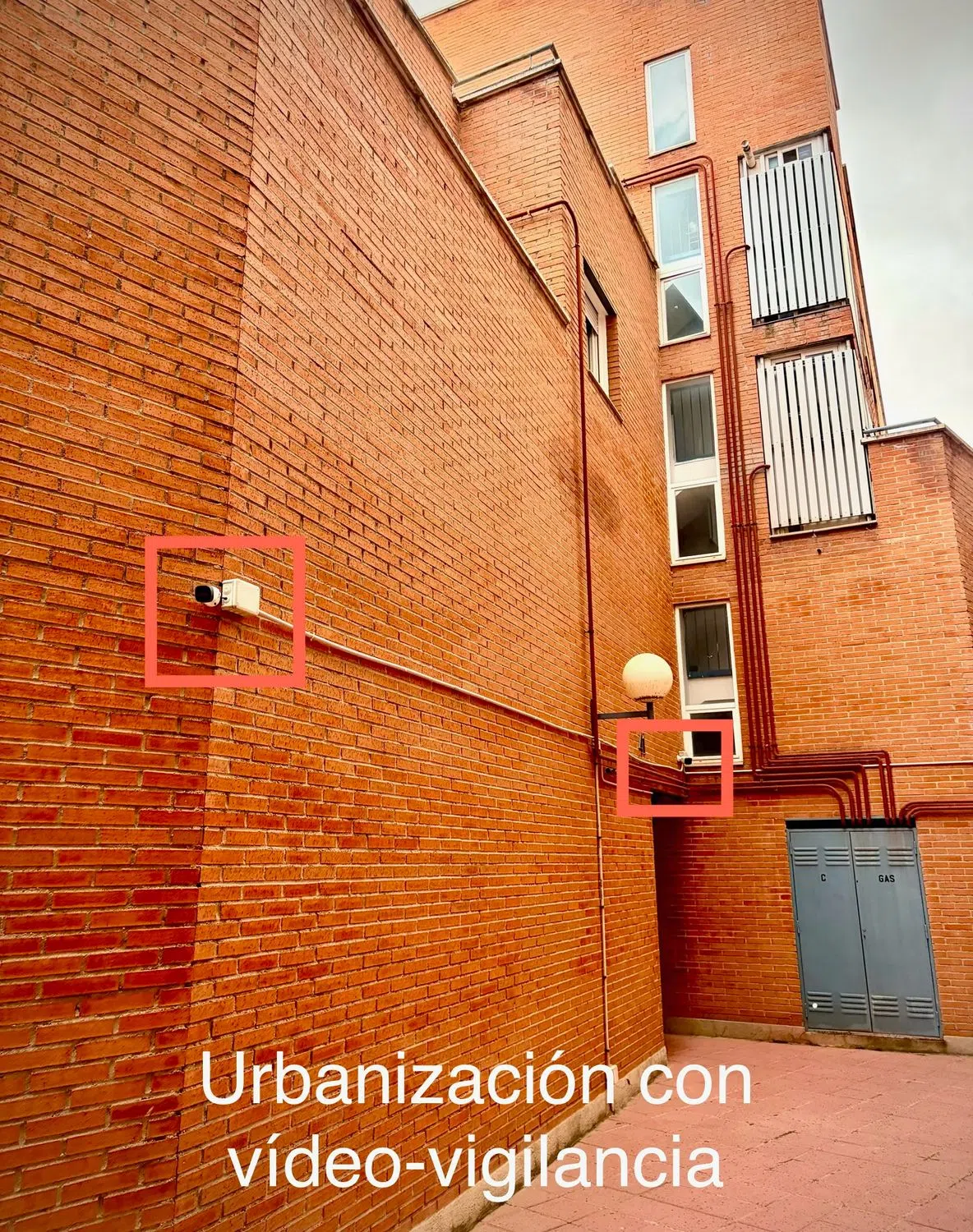 Piso en CL Ailanto - Photo 7