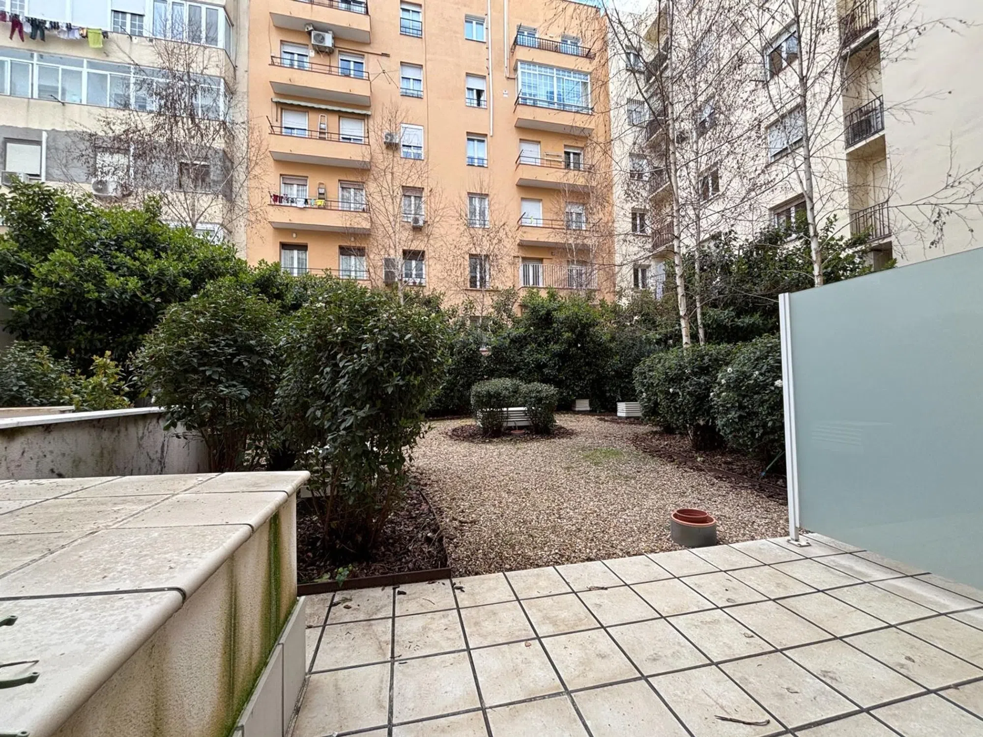 Piso en calle de Juan Álvarez Mendizábal - Photo 2