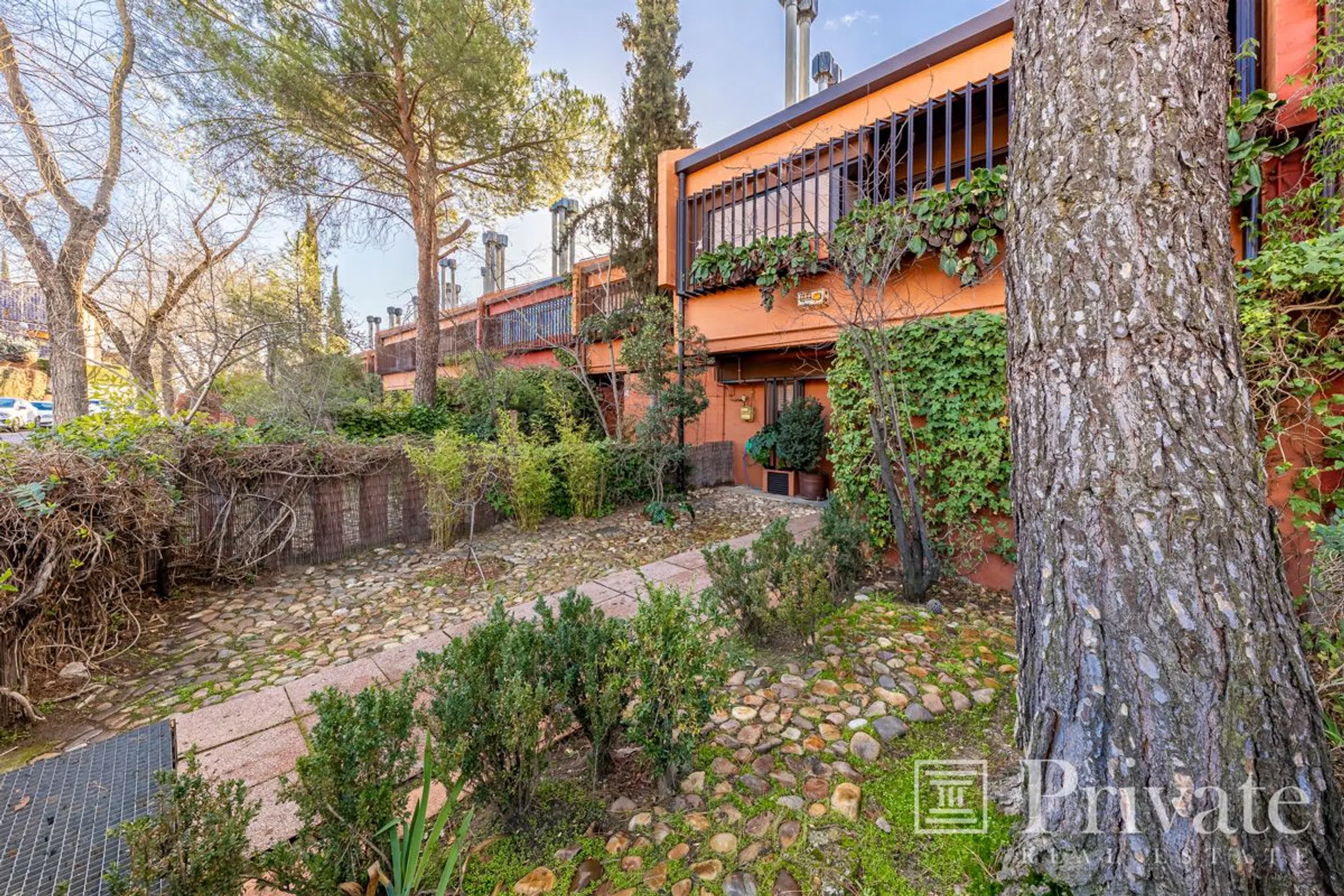 Chalet adosado en calle Estudio - Photo 2