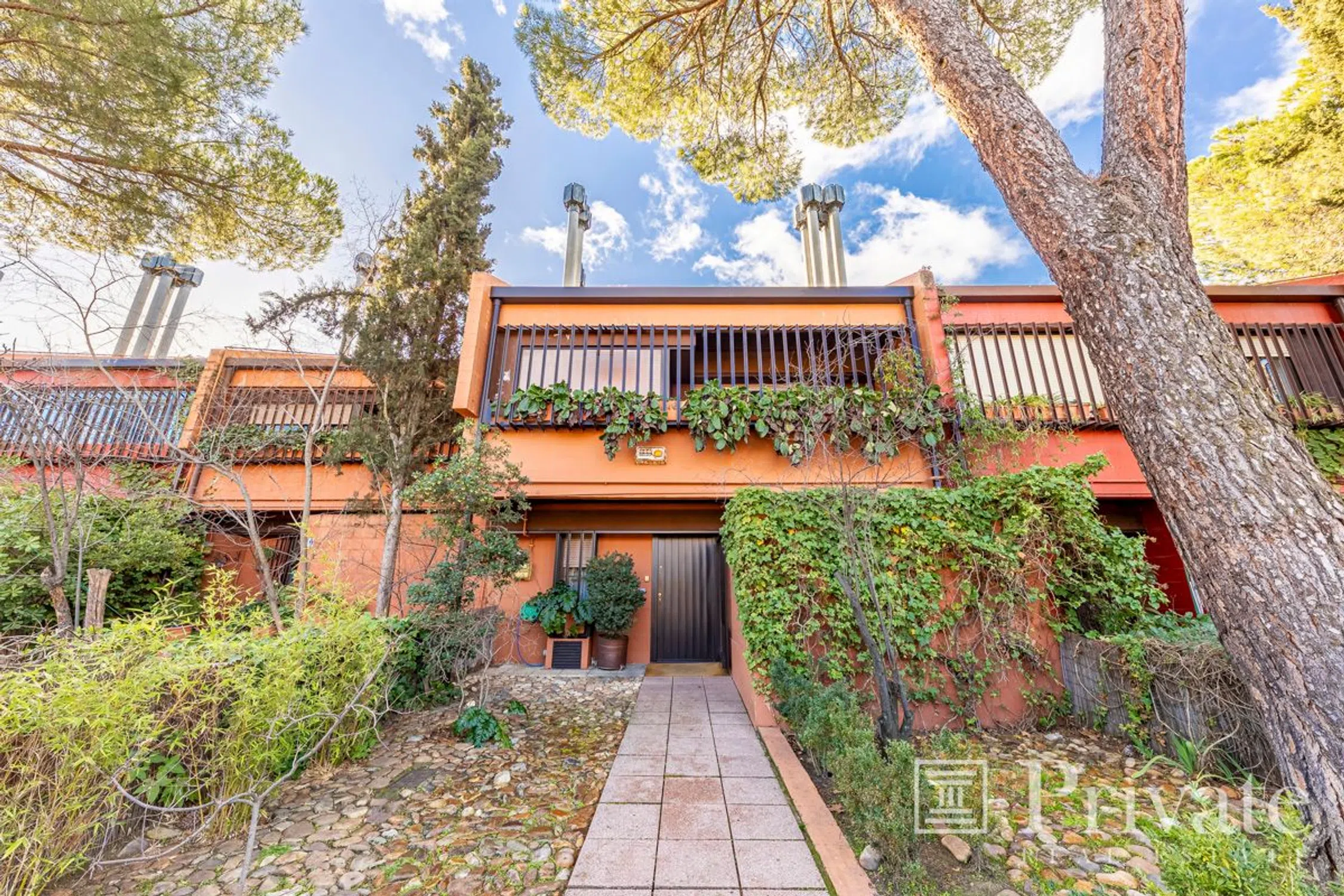 Chalet adosado en calle Estudio - Photo 3