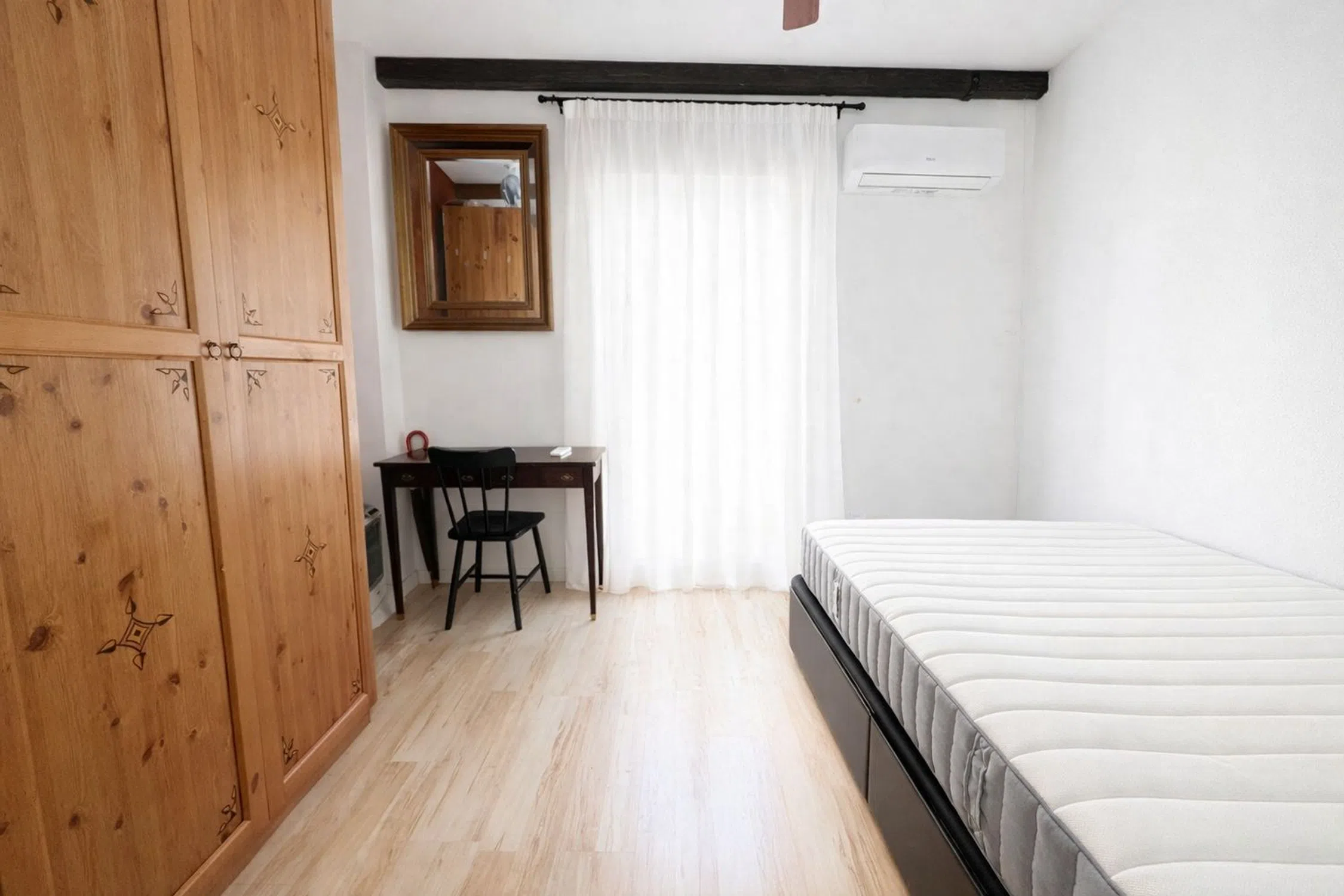 Piso en calle Alonso Castrillo - Photo 4