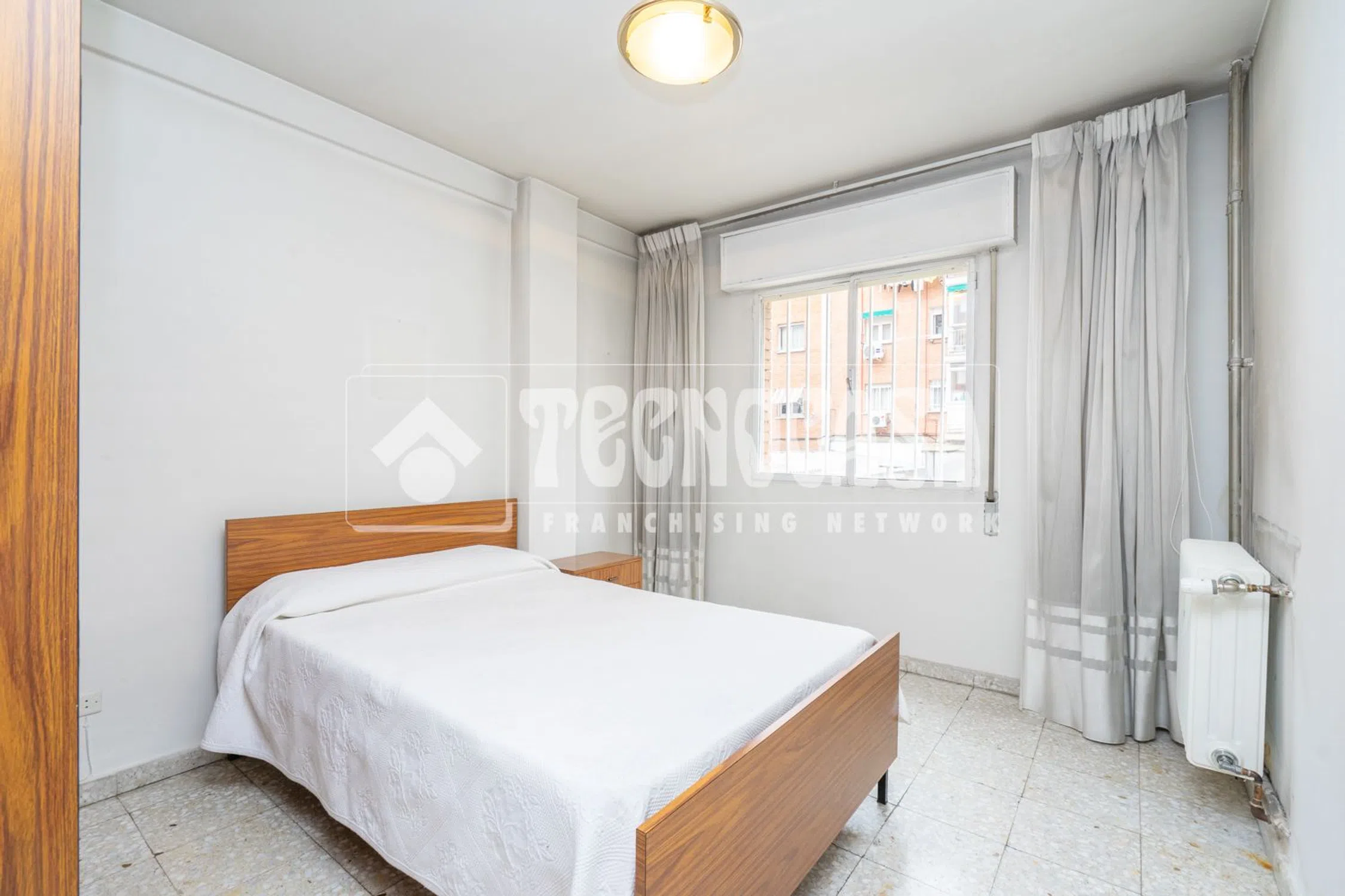 Piso en calle Lucano - Photo 5