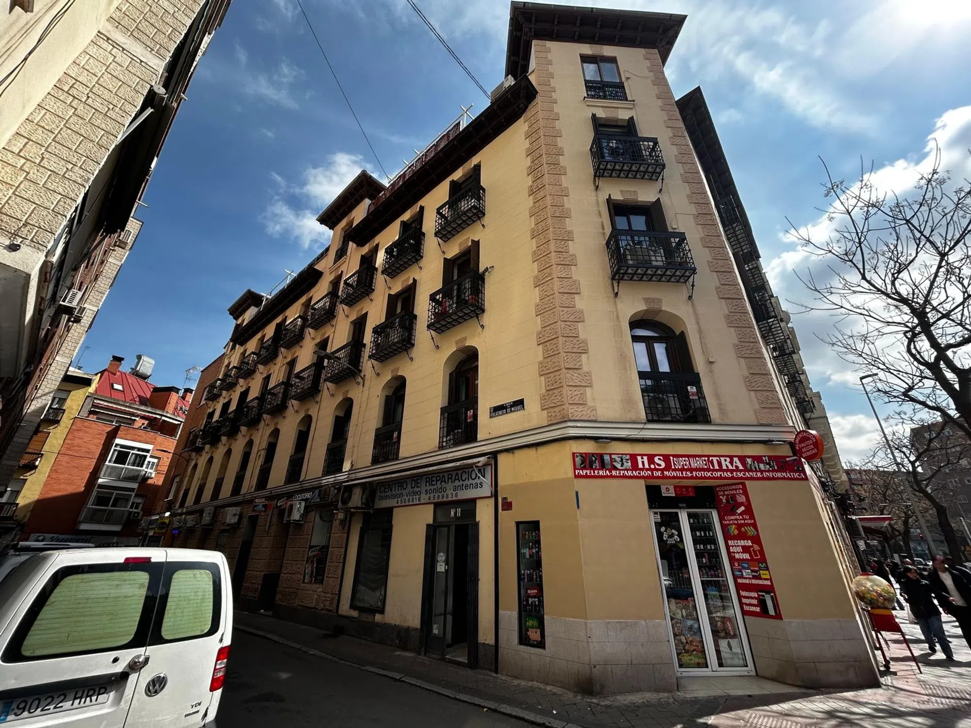 Piso en calle de Francos Rodríguez - Photo 2