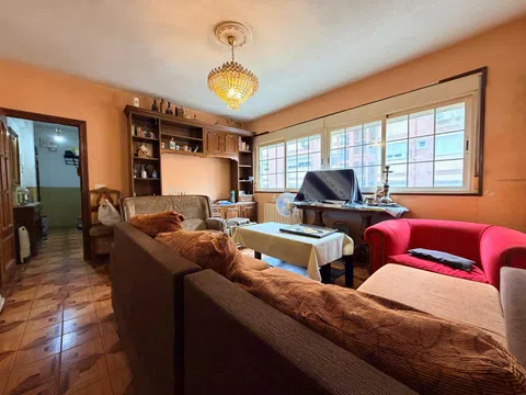 Flat in calle de la Villa de Churriana - Photo 3