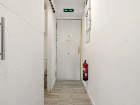 Studio in calle de Piamonte, 27 - Photo 9