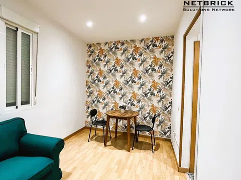 Flat in CL Bravo Murillo - Photo 2