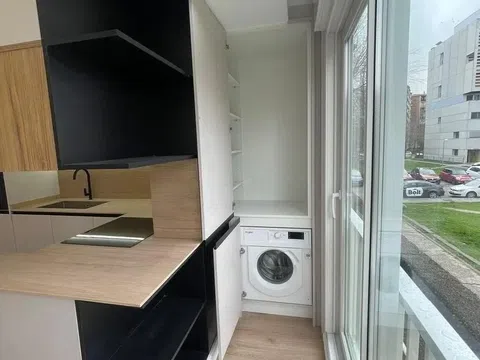 Flat in calle de Valle Inclán - Photo 4