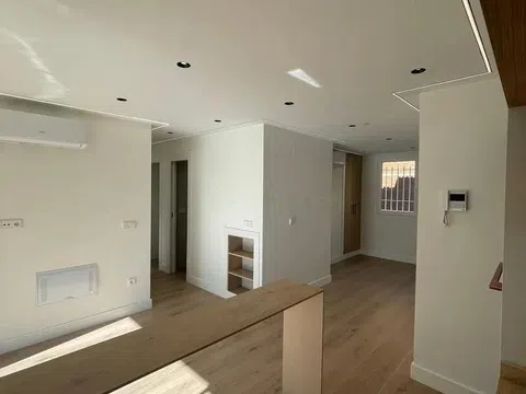 Flat in calle de Valle Inclán - Photo 6