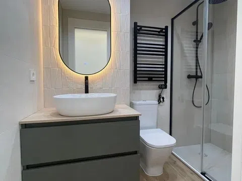 Flat in calle de Valle Inclán - Photo 10