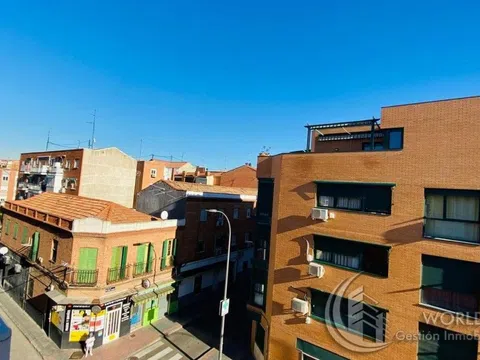 Flat in calle de Sierra Carbonera - Photo 4
