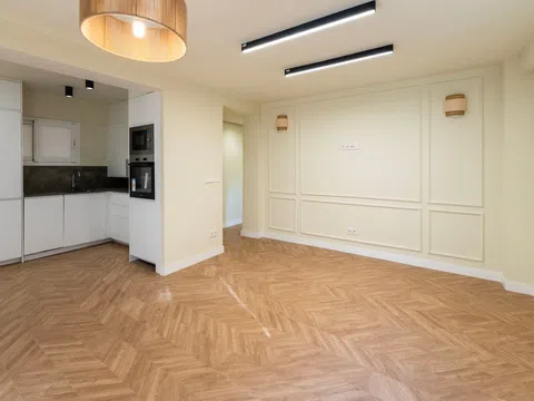 Flat in paseo de la Castellana - Photo 2
