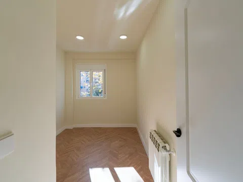 Flat in paseo de la Castellana - Photo 5